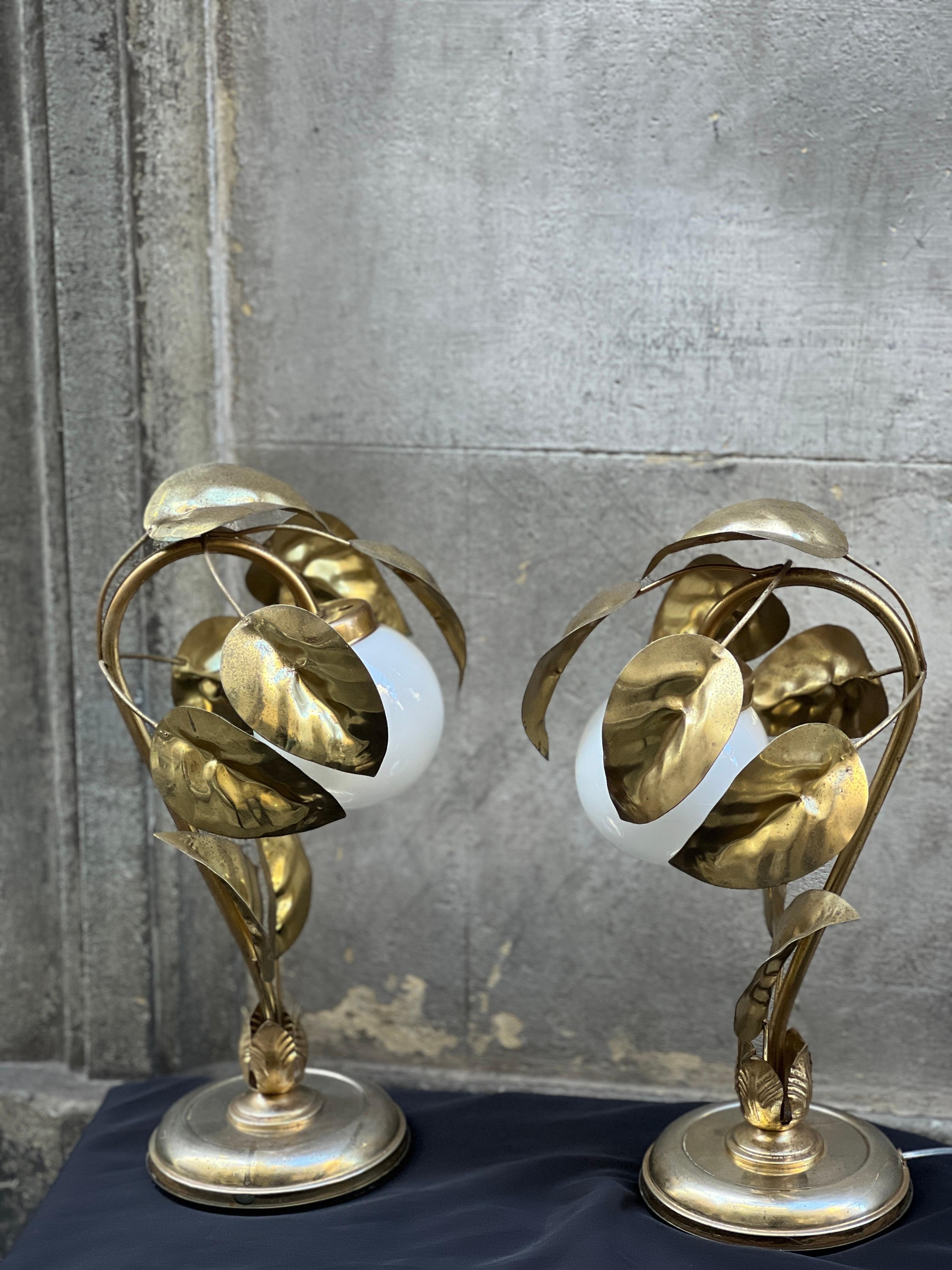 20th Century Pair of Gilt Metal Leaves Table Lamps with White Glass Ball, 1950s