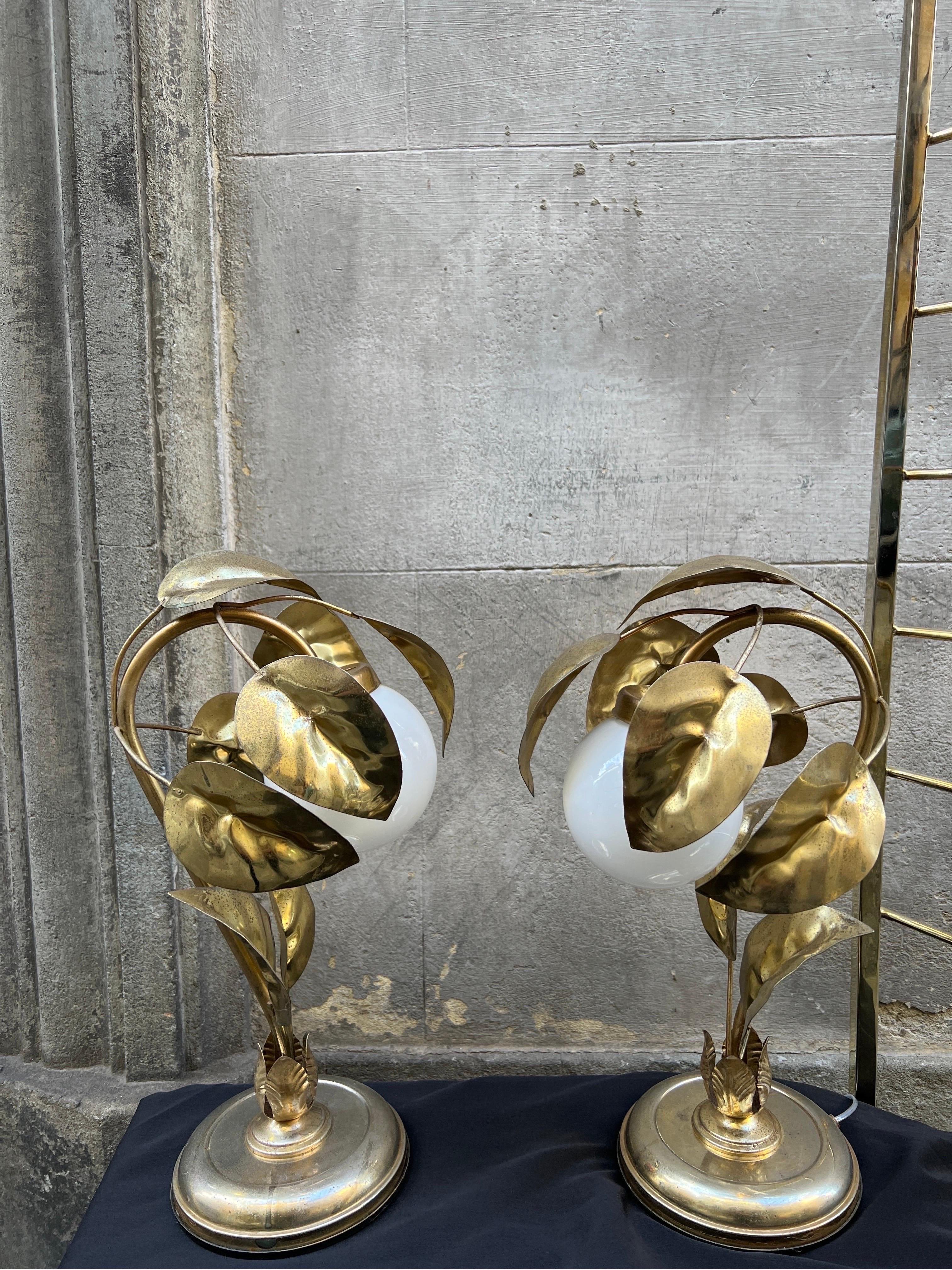 Pair of Gilt Metal Leaves Table Lamps with White Glass Ball, 1950s 1