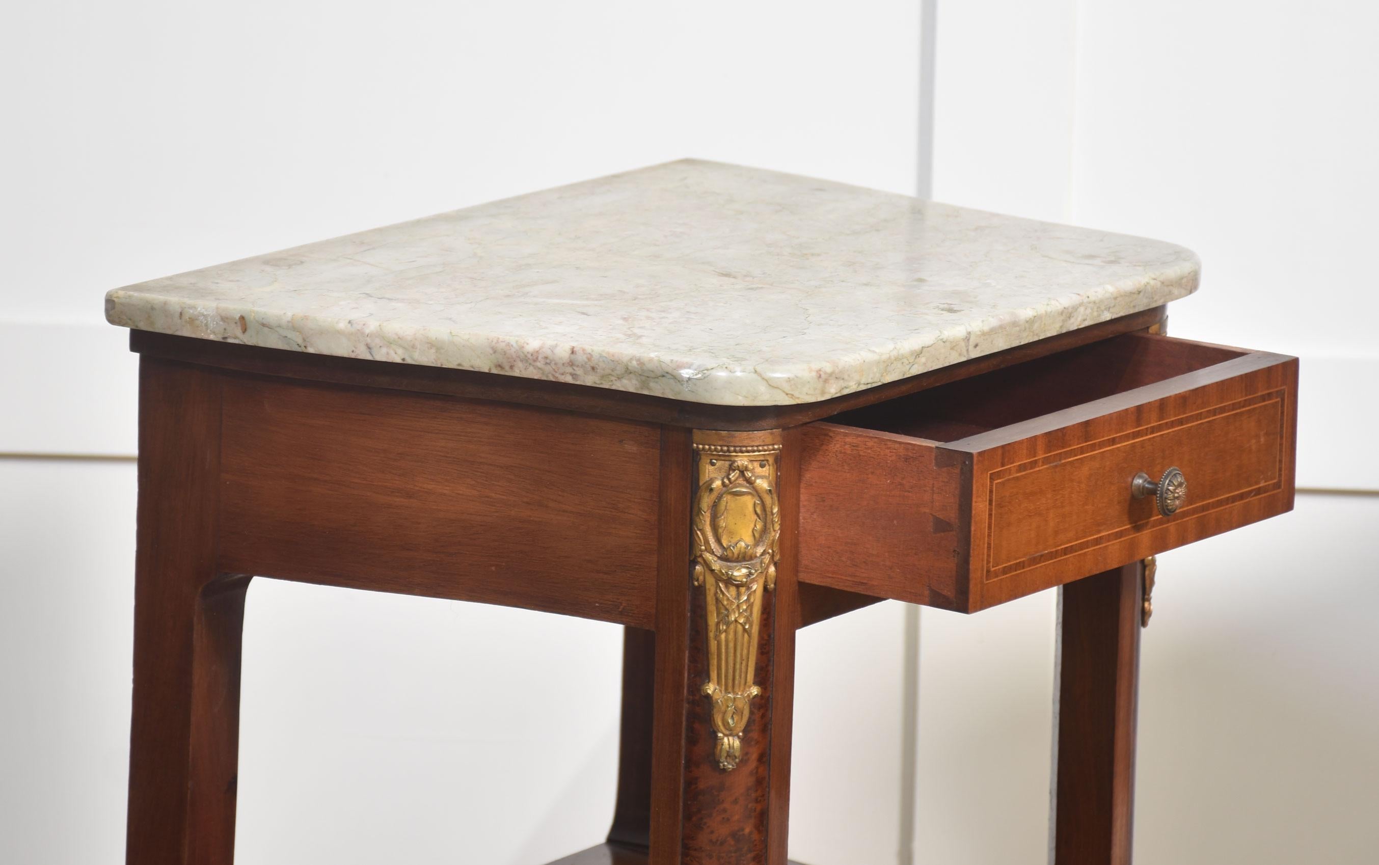 20th Century Pair of gilt metal mounted bedside cabinets For Sale