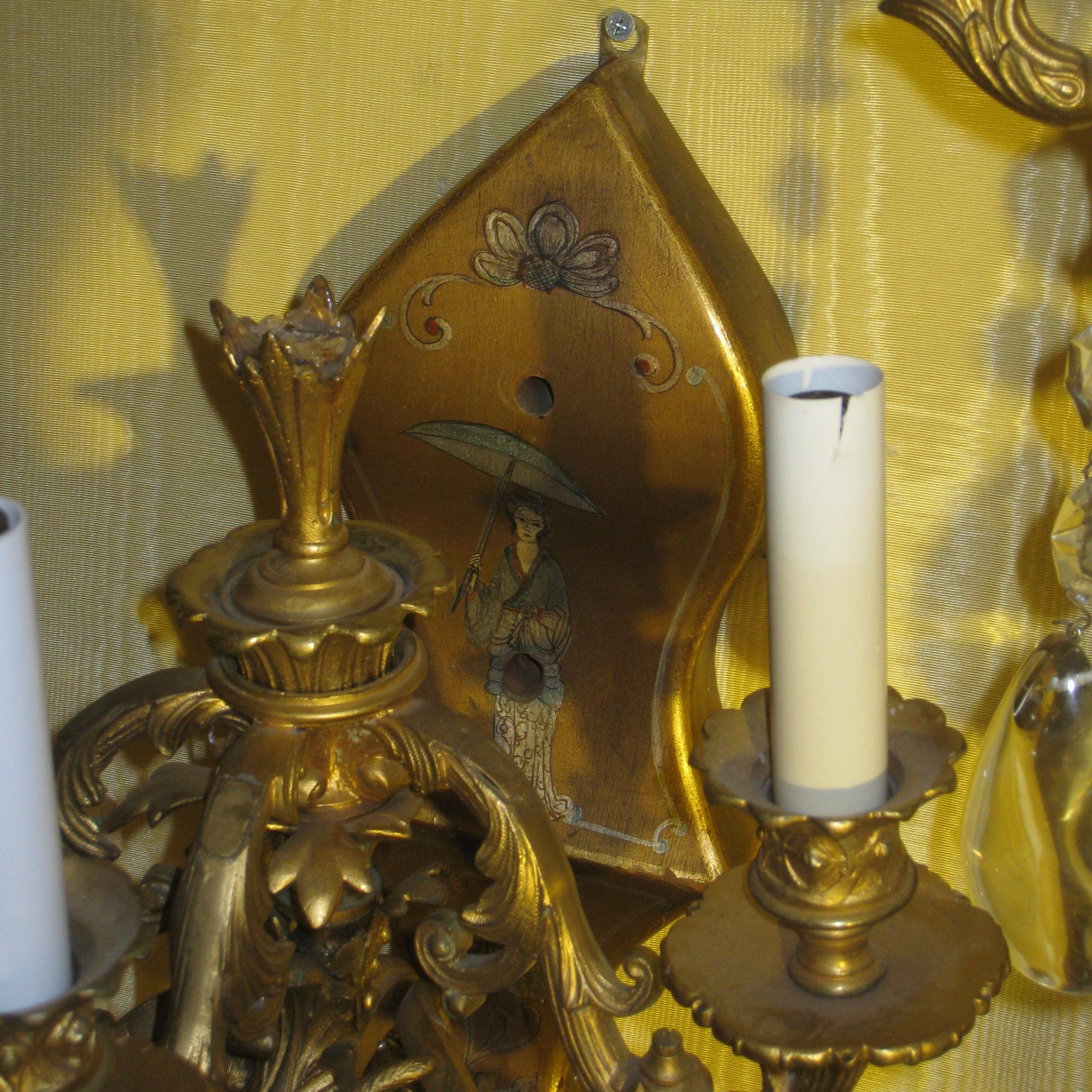 Pair of Gilt Metal Painted Chinoiserie Three-Arm Wall Light Sconces For Sale 4