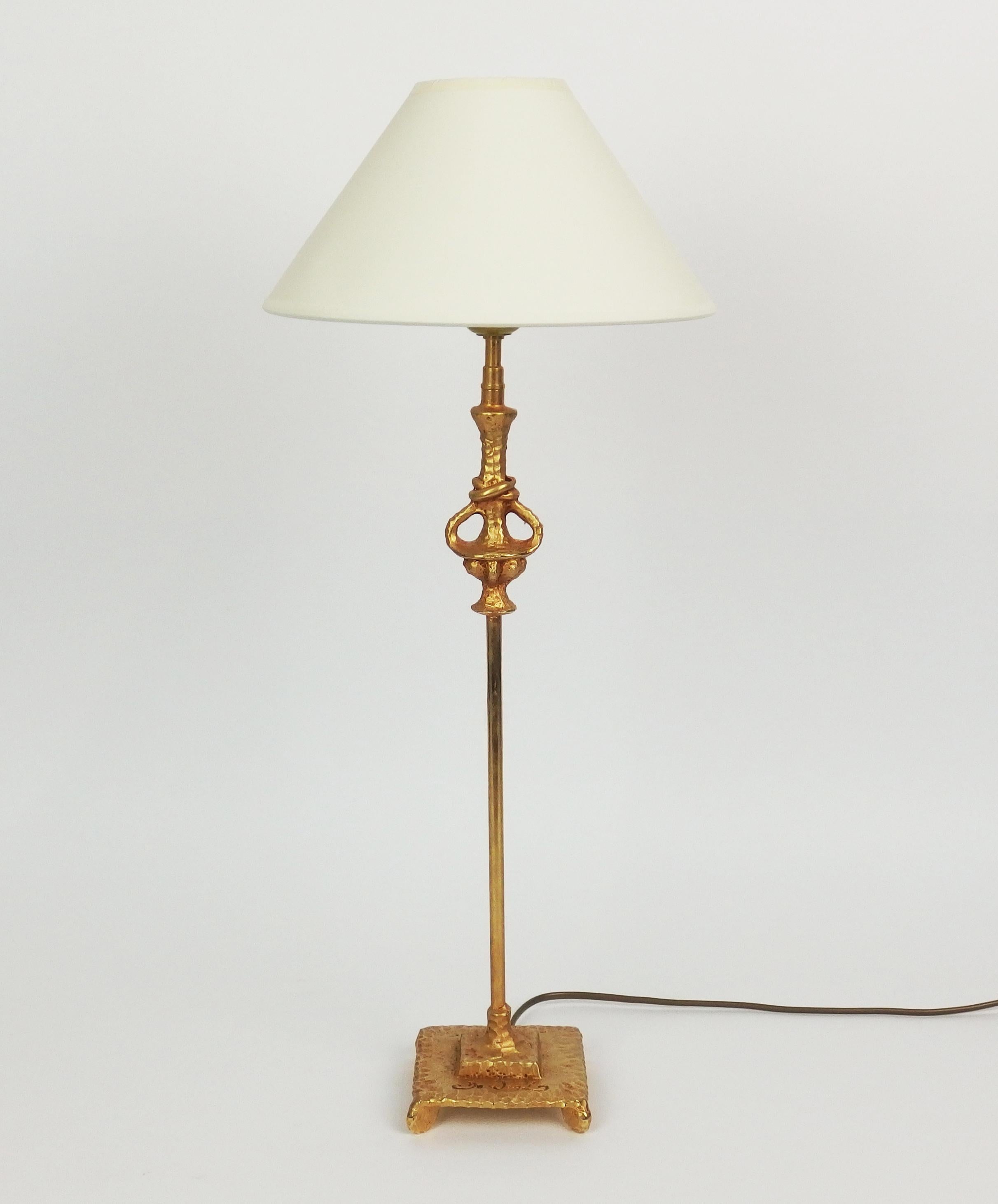 nicolas lamp
