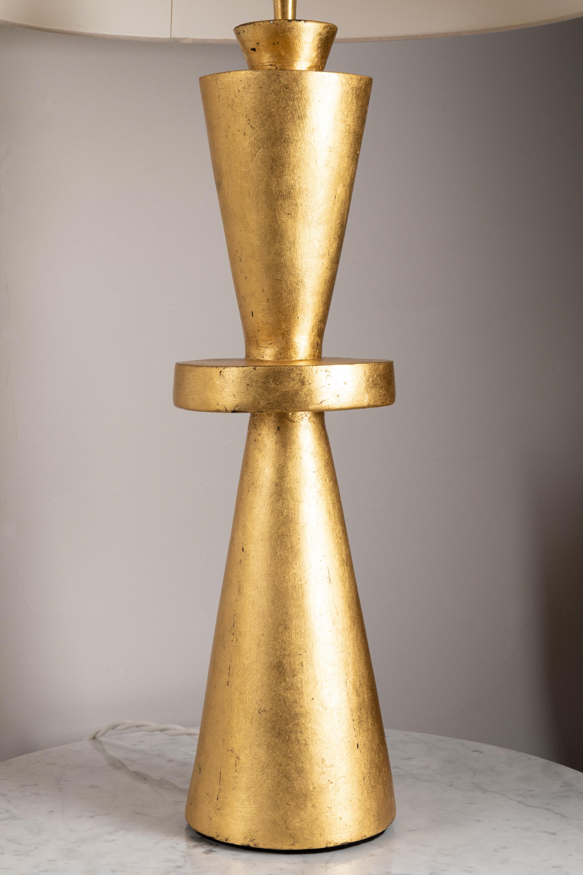 Pair of Gilt Plaster Tables Lamps In New Condition In Paris, Ile-de-France