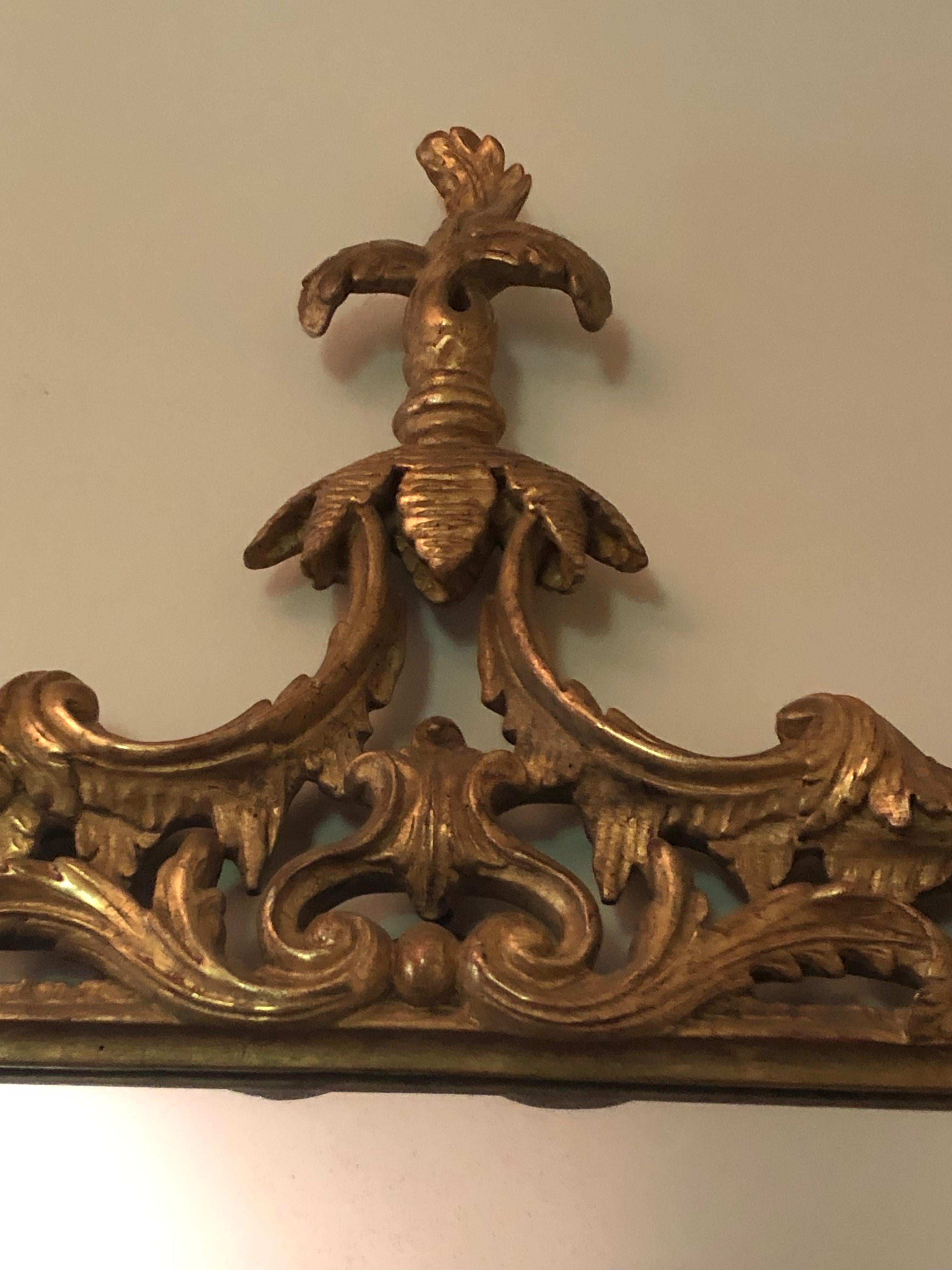 A Gilt Regency-Style Chinoiserie Mirror For Sale 5