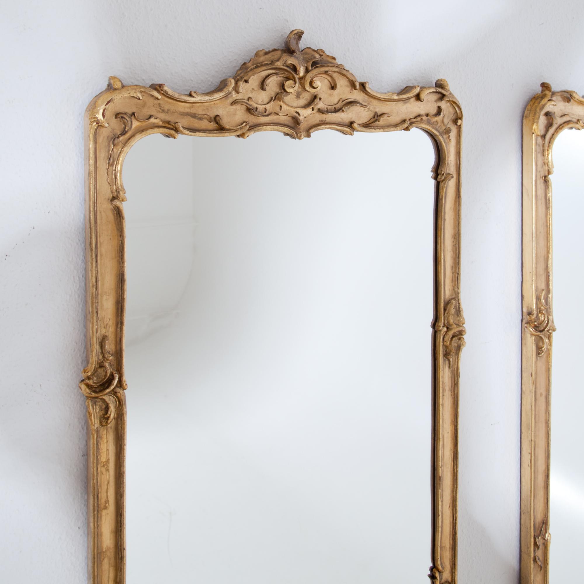 Pair of Gilt Rococo-Style Wall Mirrors, 19th-20th Century In Good Condition In Greding, DE
