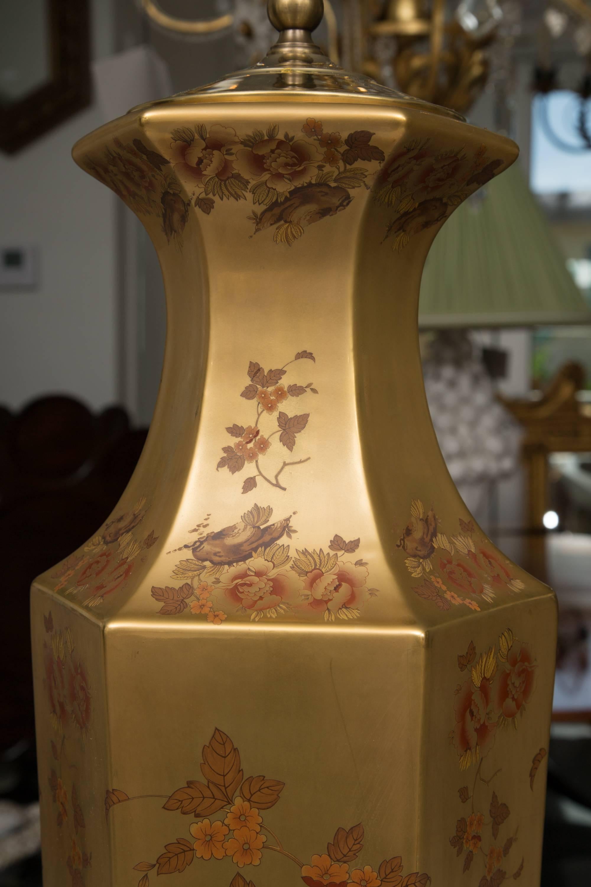 20th Century Pair of Gilt Table Lamps with Floral Design