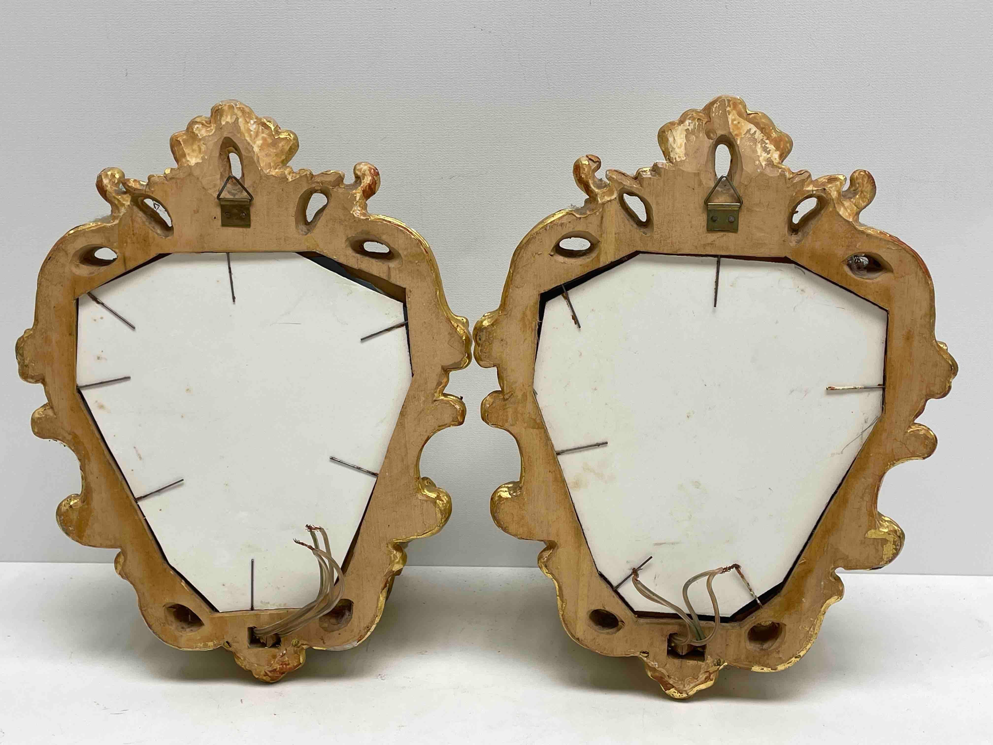 Pair of Gilt Wood and Mirror Tole Style Sconces, Italy, 1960s For Sale 5