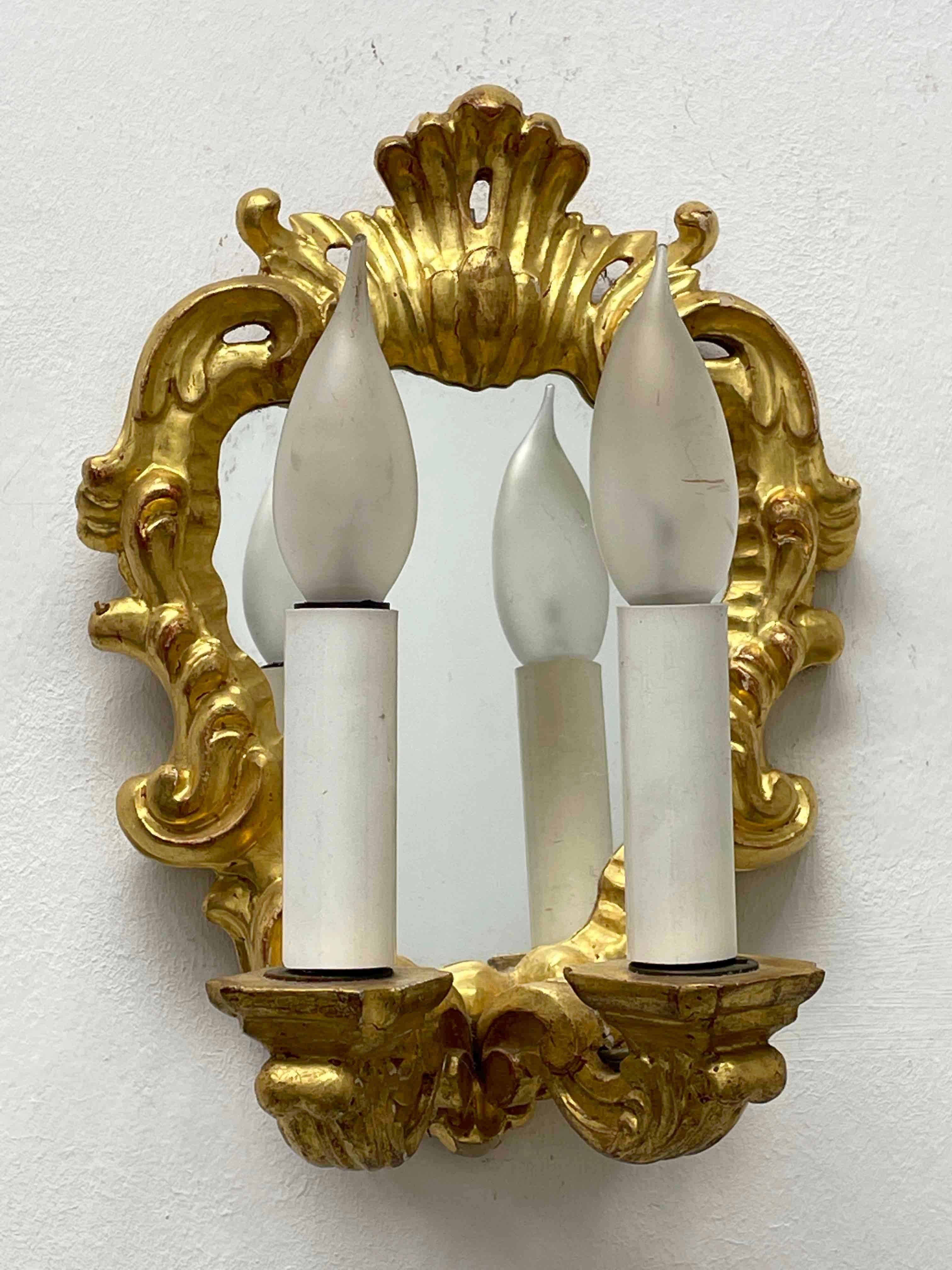 Pair of Gilt Wood and Mirror Tole Style Sconces, Italy, 1960s For Sale 1