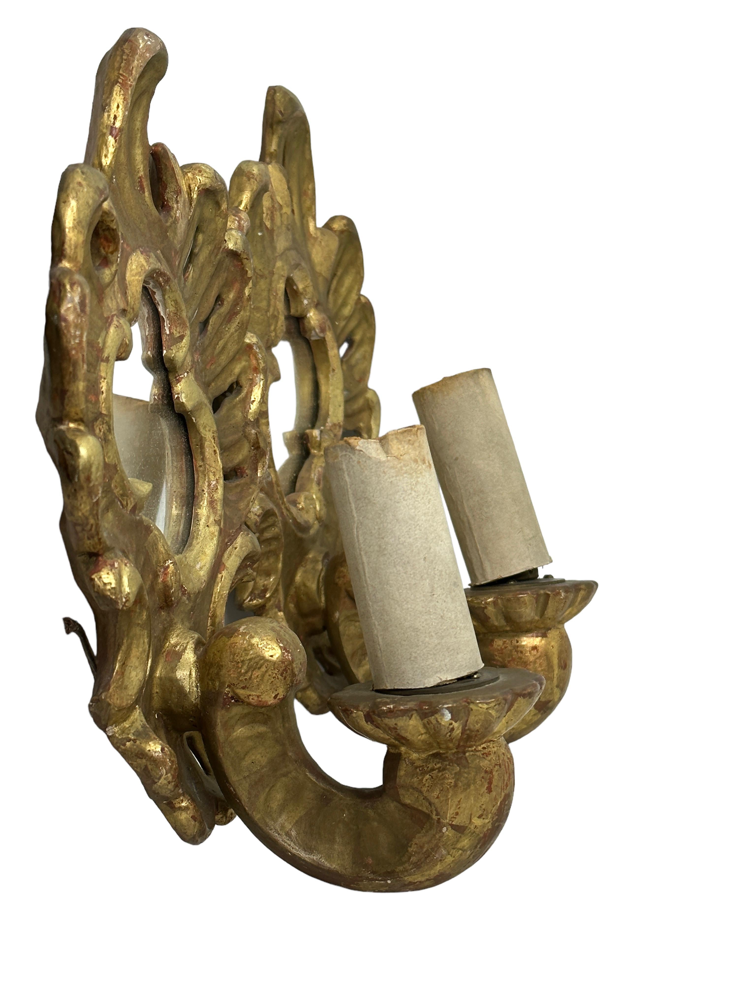 Pair of Gilt Wood Mirror Sconces Tole Toleware, Italy, 1920s For Sale 1