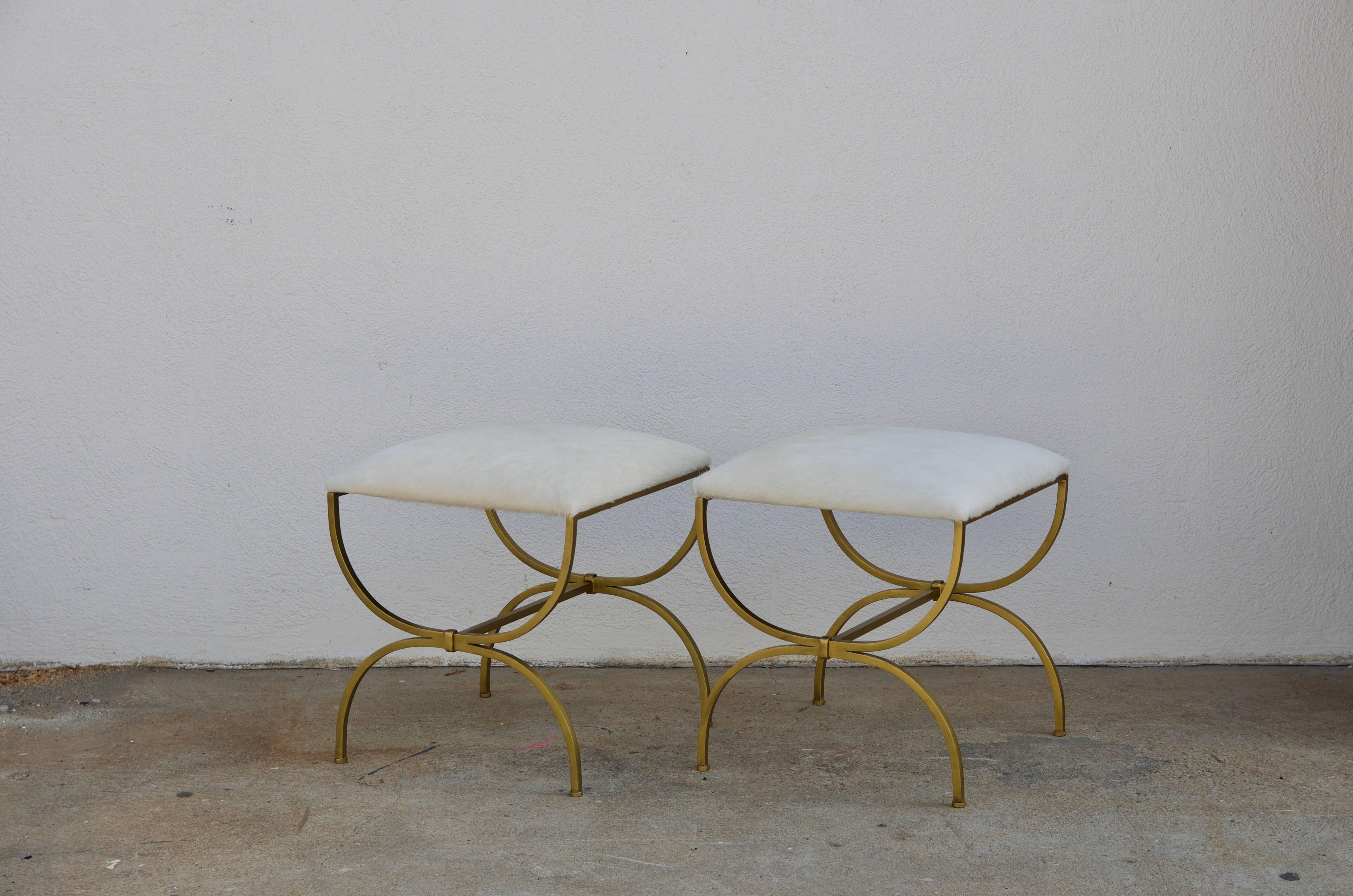 Pair of Gilt Wrought Iron and Hide Stools by Design Frères In Excellent Condition For Sale In Los Angeles, CA