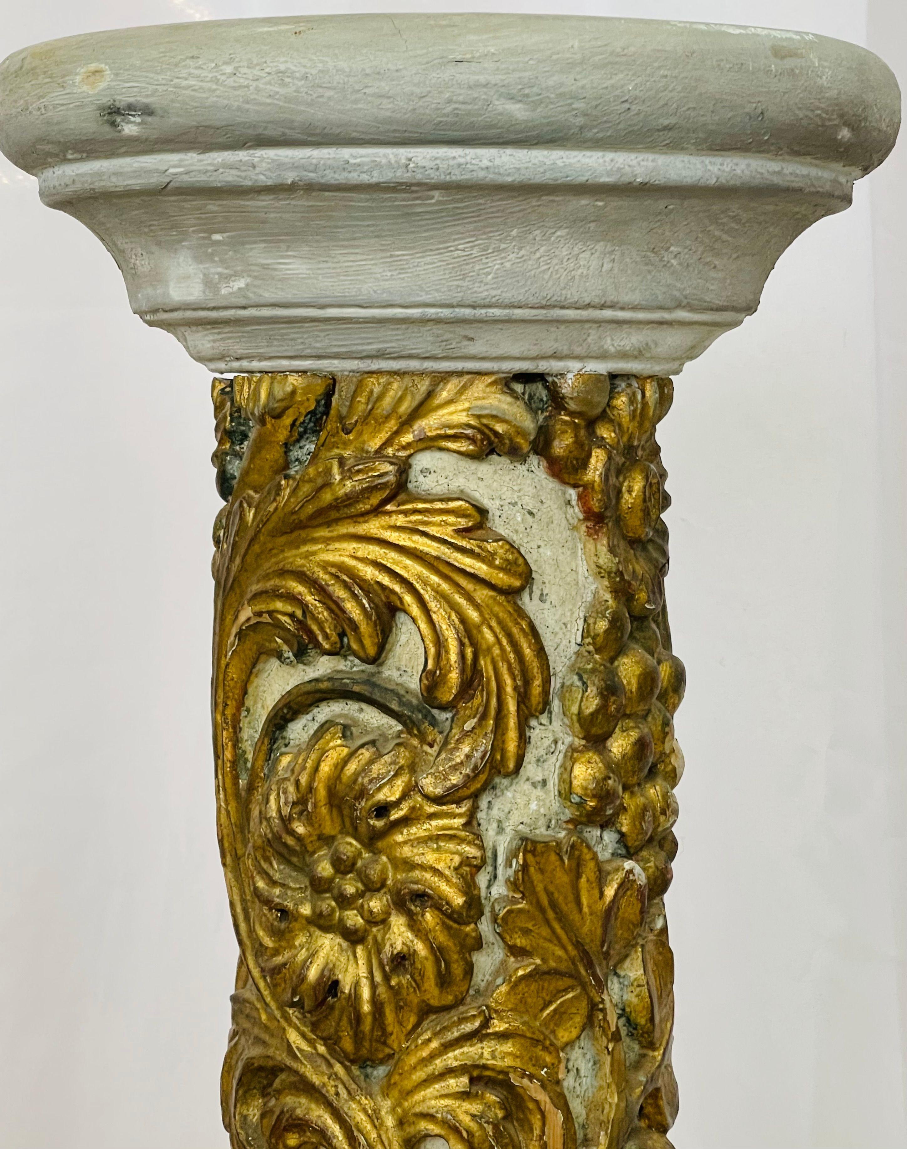 Pair of Giltwood and Paint Decorated Italian Columns, Pedestals, Gustavian Style For Sale 2