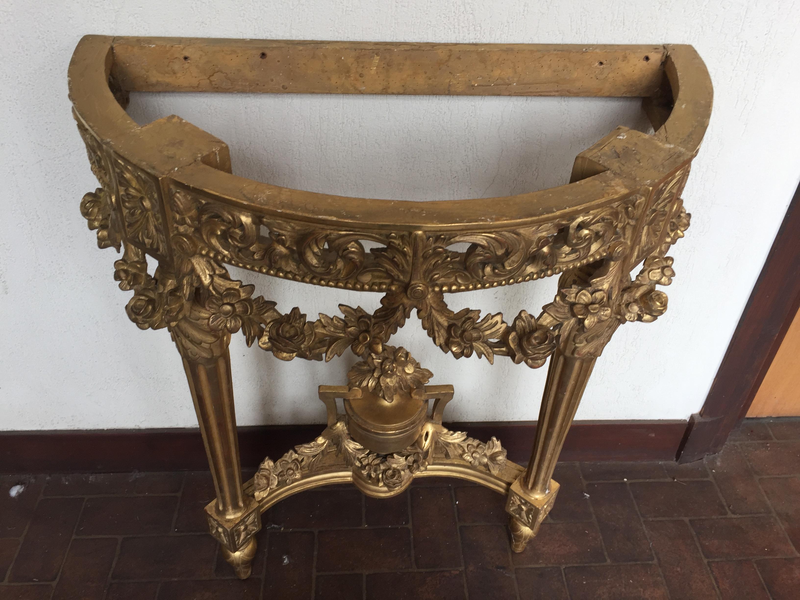 Pair of Giltwood Console Louis XVI Style In Good Condition For Sale In Los Angeles, CA