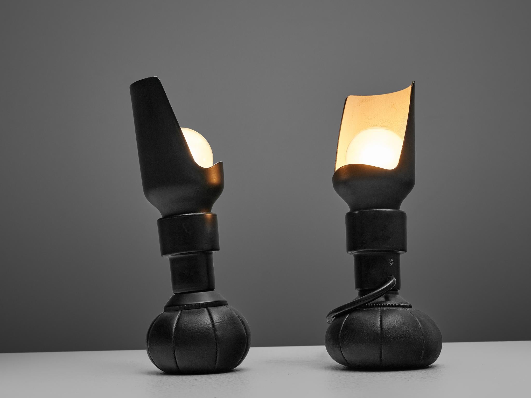 Lacquered Pair of Gino Sarfatti for Arteluce Playful Table Lamps 600C