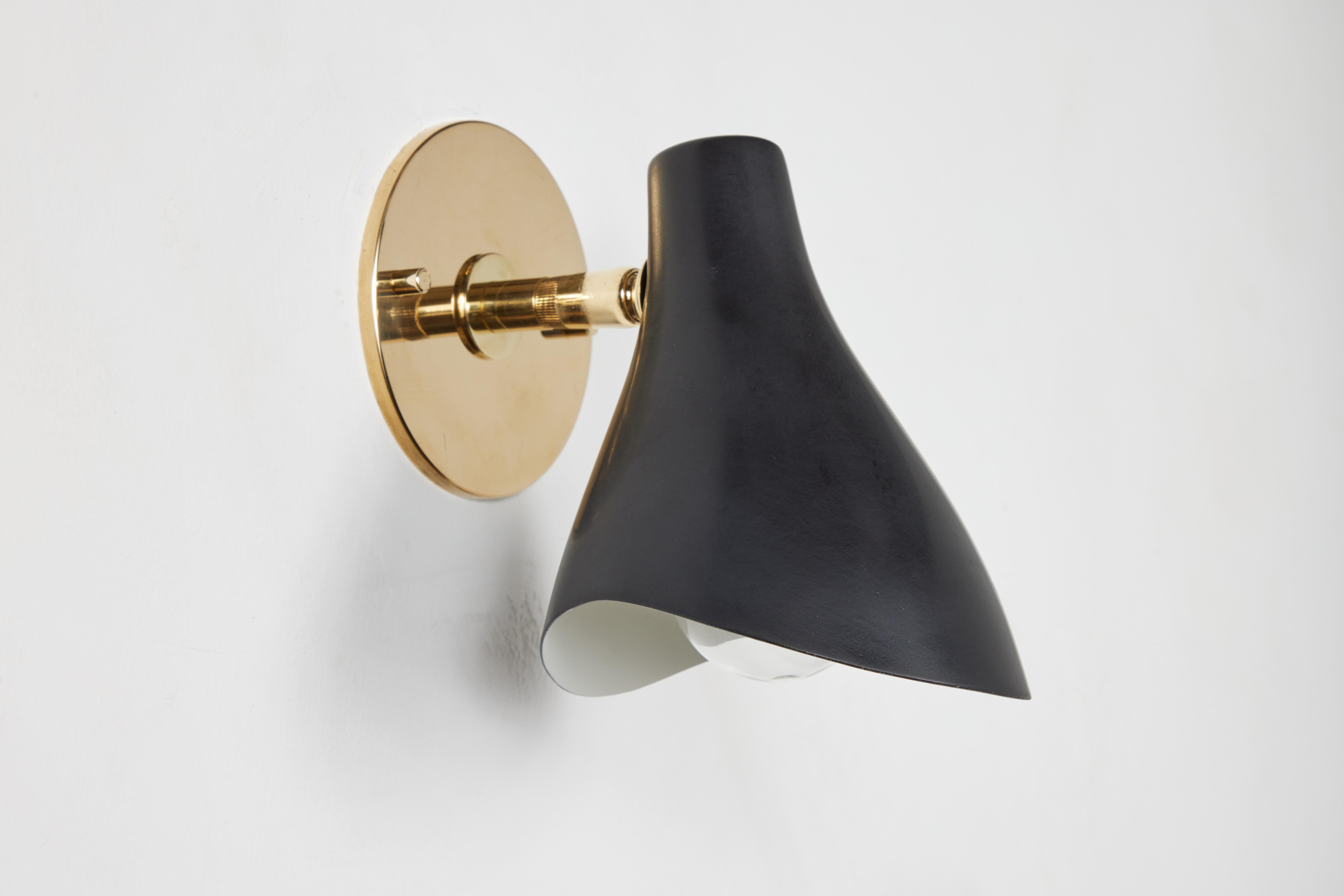 Pair of Gino Sarfatti Model #10 Sconces in Black for Arteluce For Sale 9