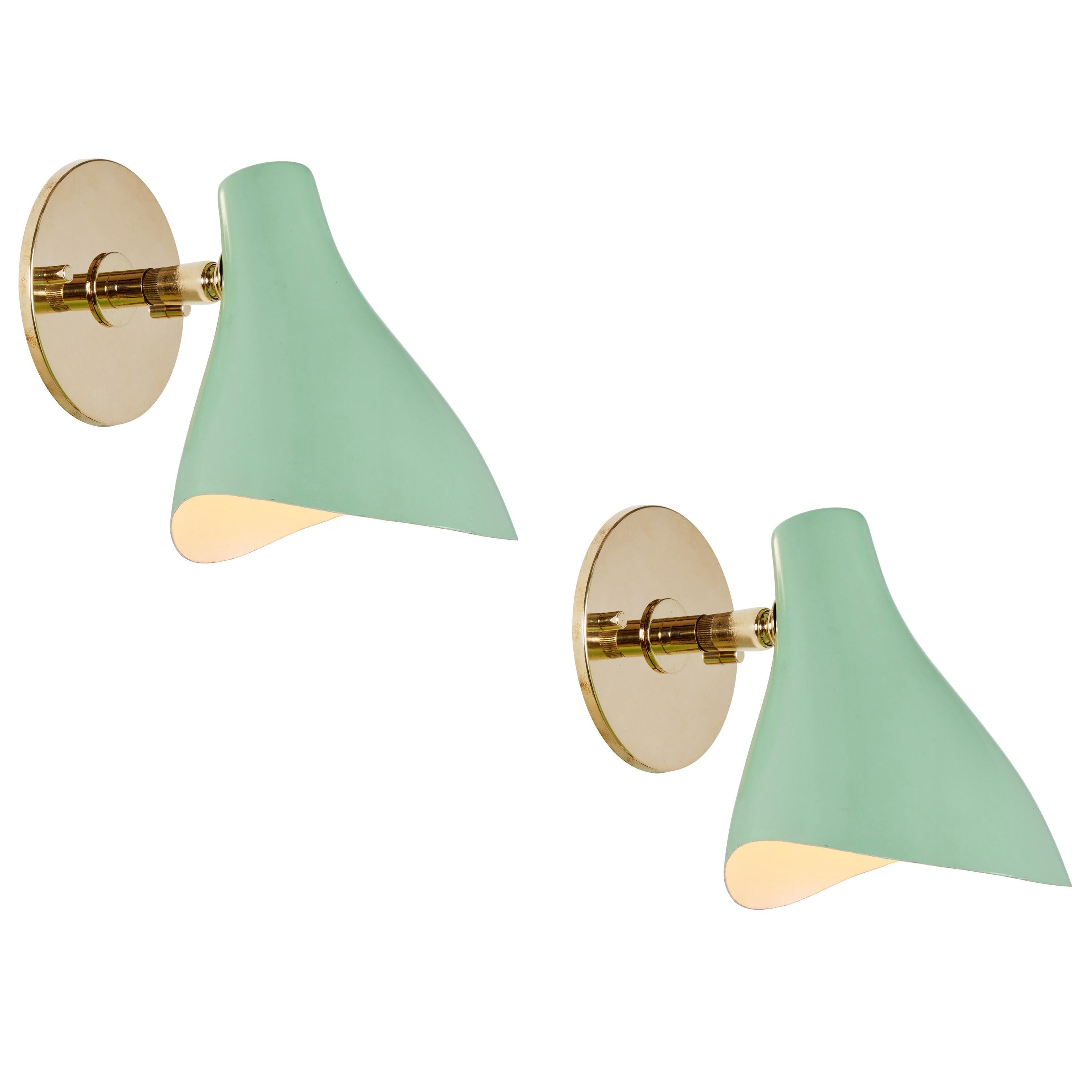 Pair of Gino Sarfatti Model #10 Sconces in Green for Arteluce