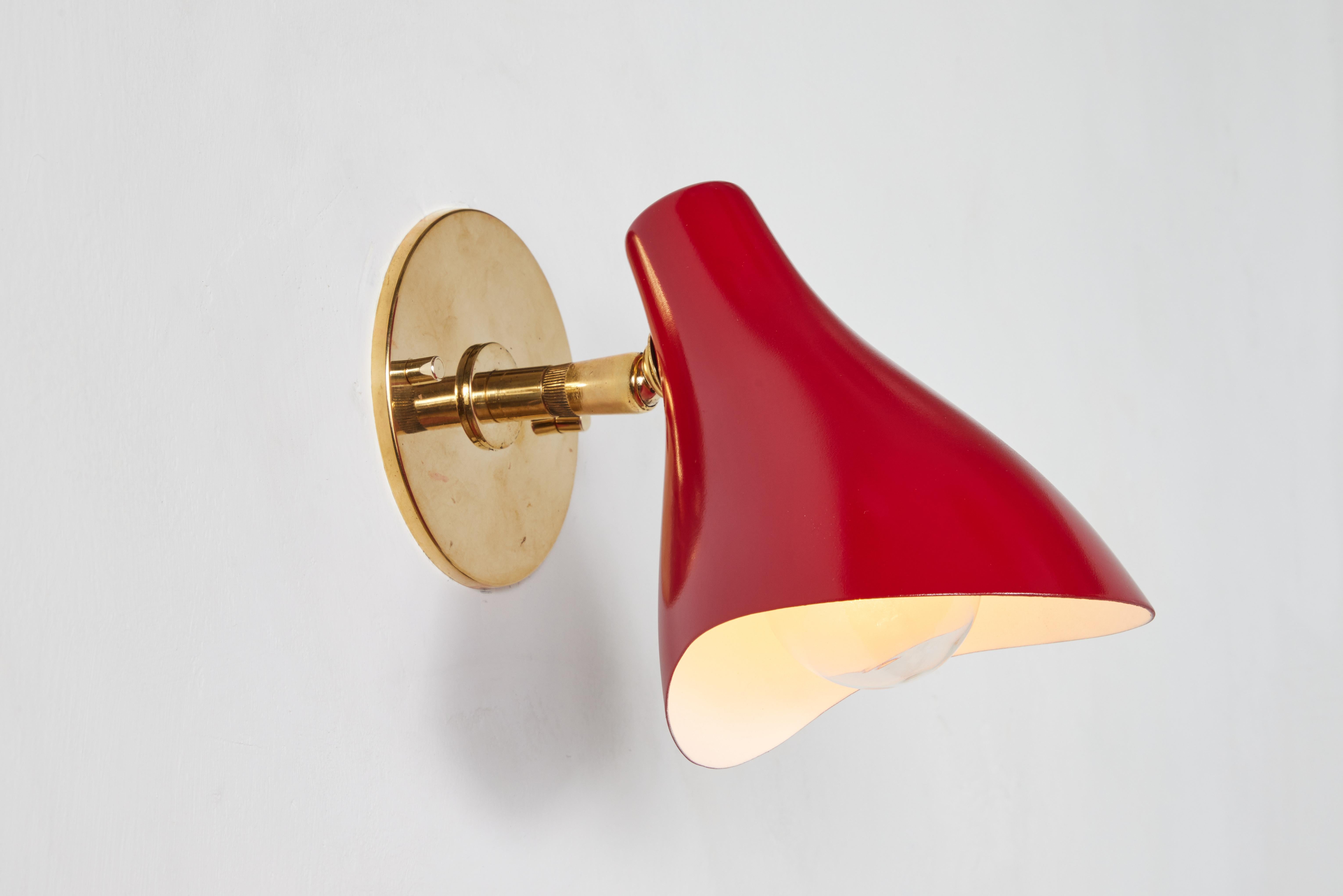 Pair of Gino Sarfatti Model #10 Sconces in Red for Arteluce For Sale 5