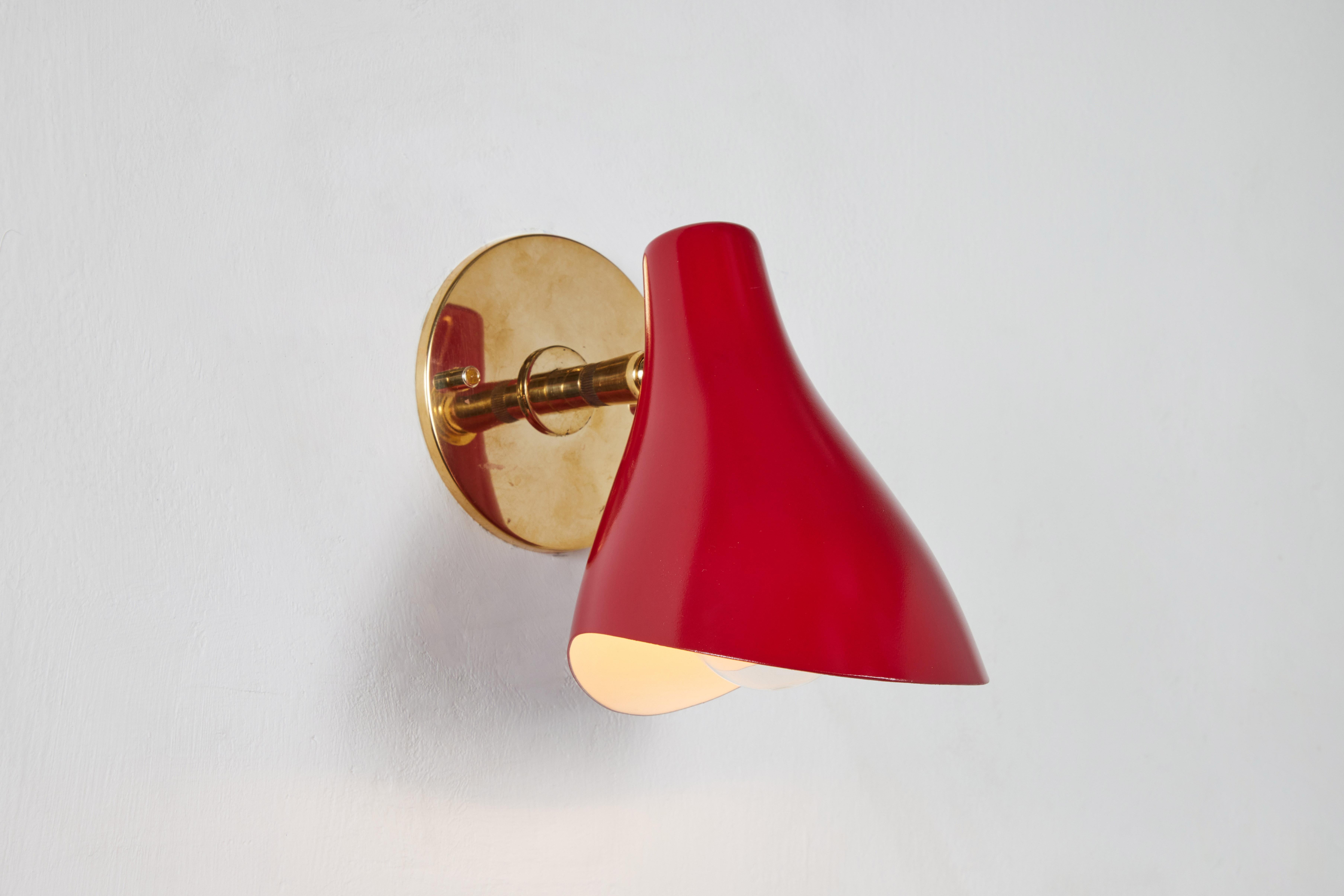 Pair of Gino Sarfatti Model #10 Sconces in Red for Arteluce For Sale 8