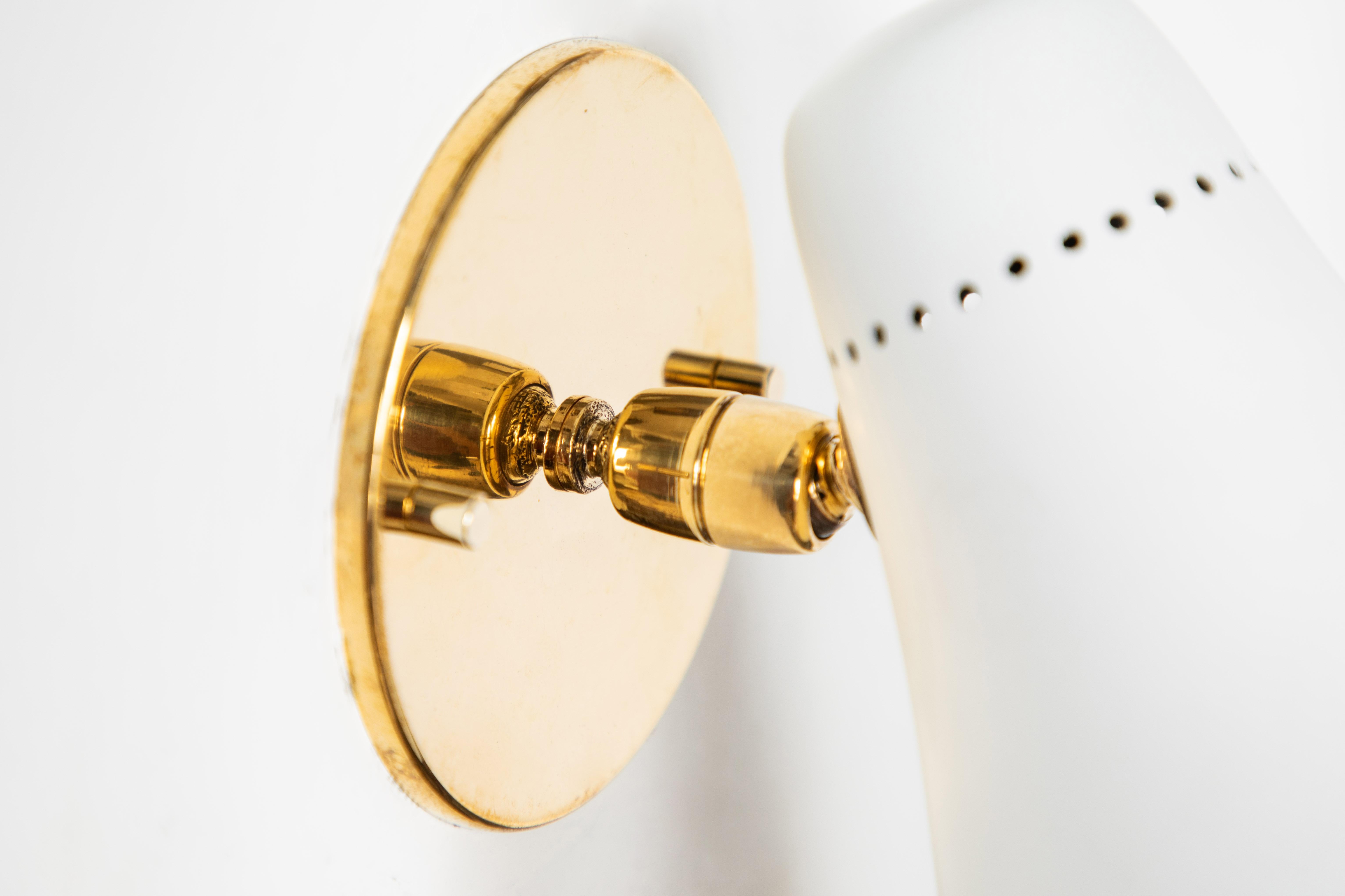 Pair of Gino Sarfatti Perforated Cone Sconces for Arteluce, circa 1950 2