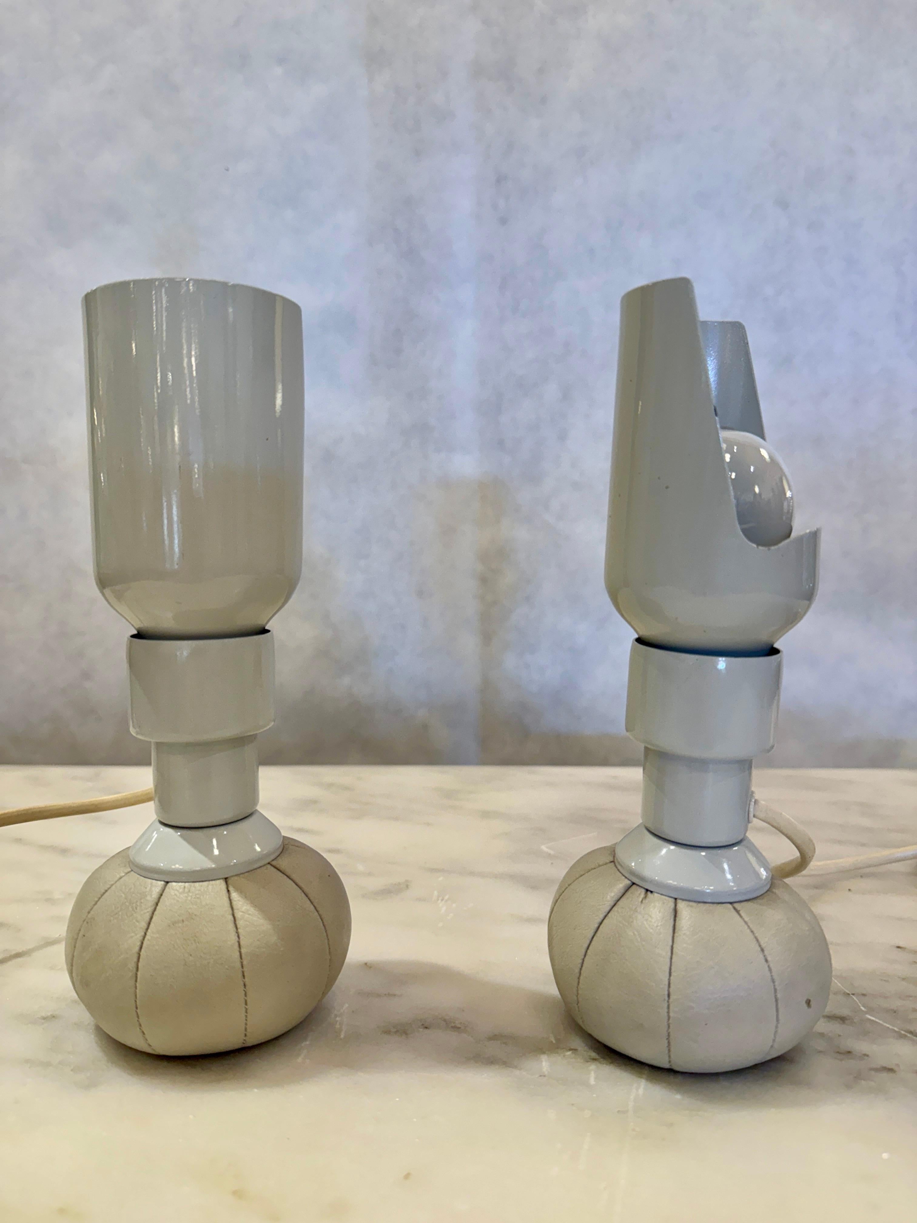 Paire de lampes de bureau vintage Modèle 600 de Gino Sarfatti pour Arteluce Bon état - En vente à North Miami, FL