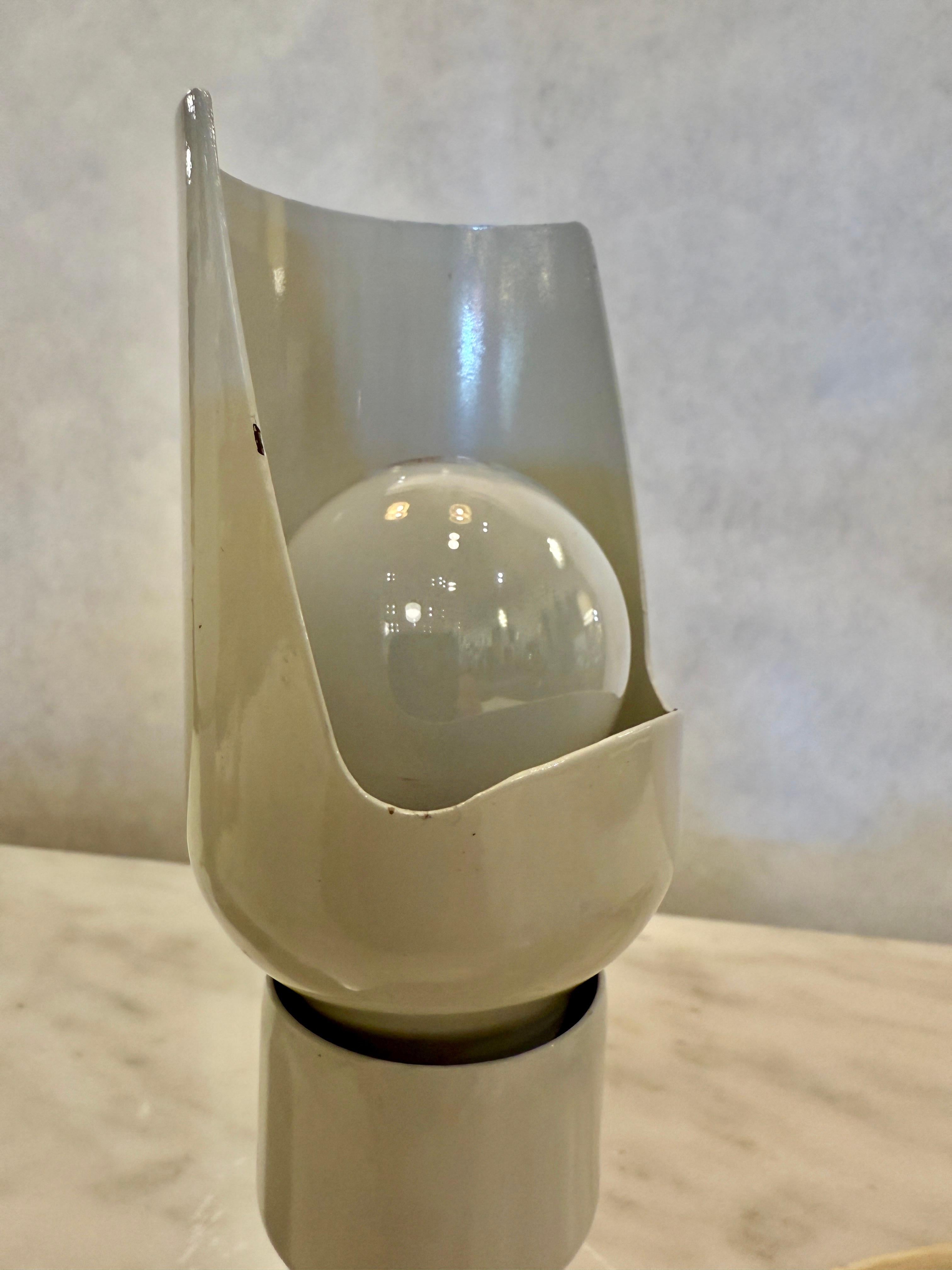 Milieu du XXe siècle Paire de lampes de bureau vintage Modèle 600 de Gino Sarfatti pour Arteluce en vente