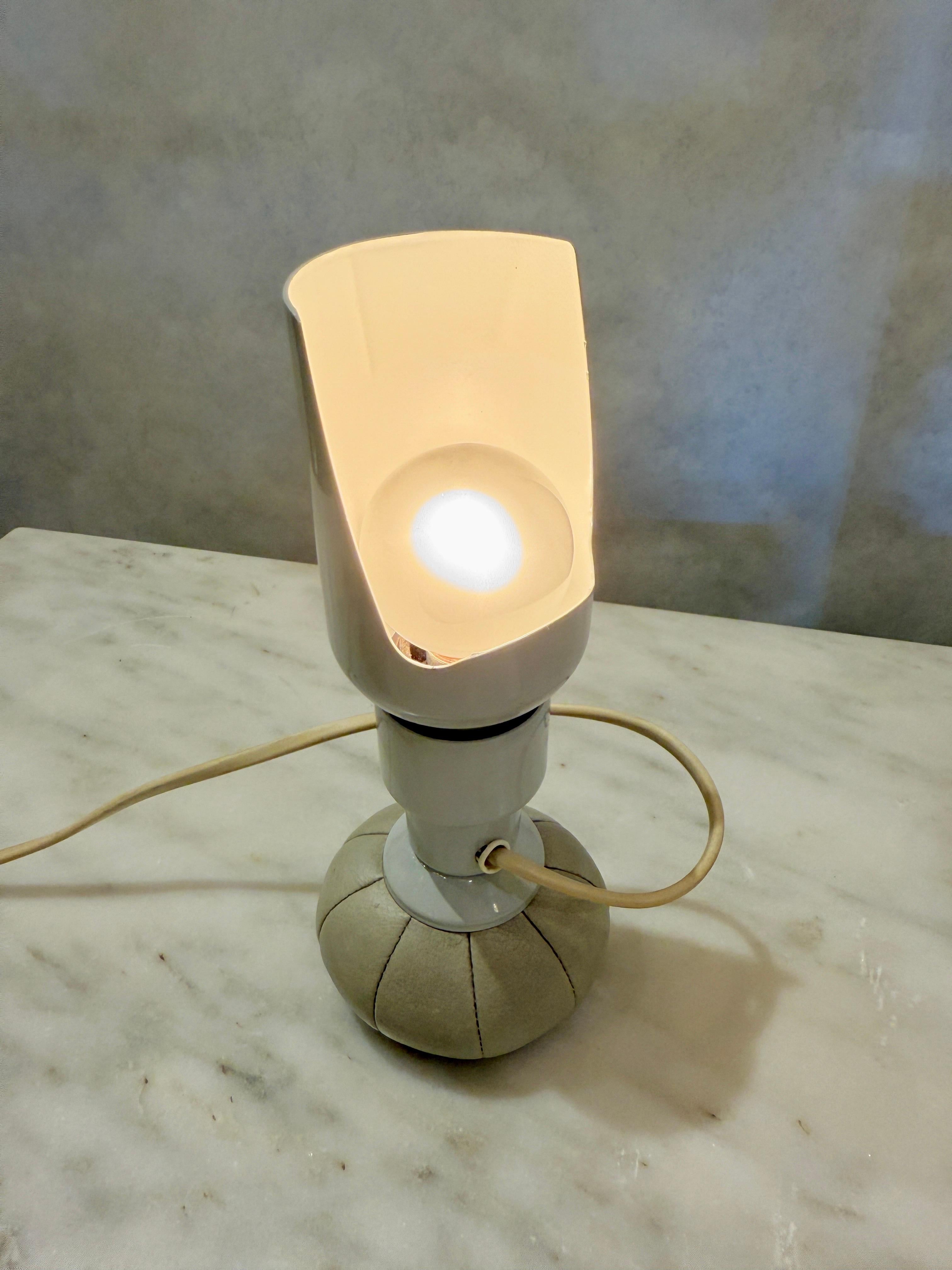 Métal Paire de lampes de bureau vintage Modèle 600 de Gino Sarfatti pour Arteluce en vente