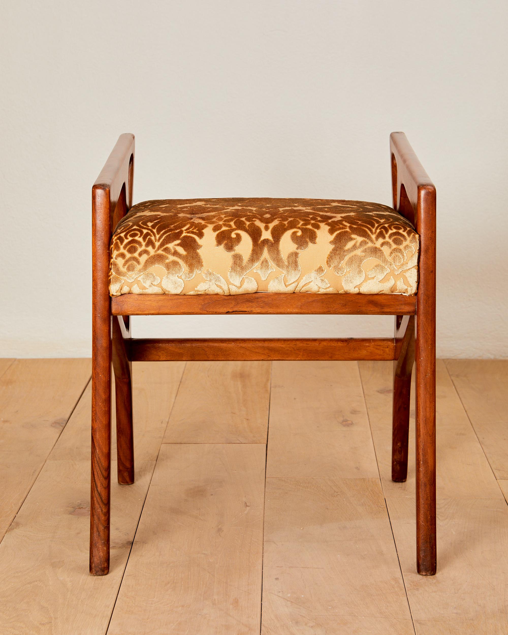 Mid-20th Century Pair of Gio Ponti 687 arm stools for Cassina, Italy, 1953.