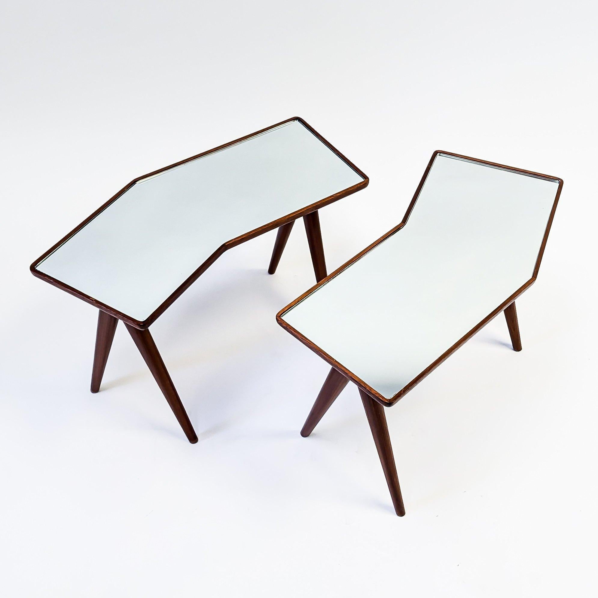 Mid-Century Modern Pair of Gio Ponti and Pietro Chiesa Table C.1936 For Sale