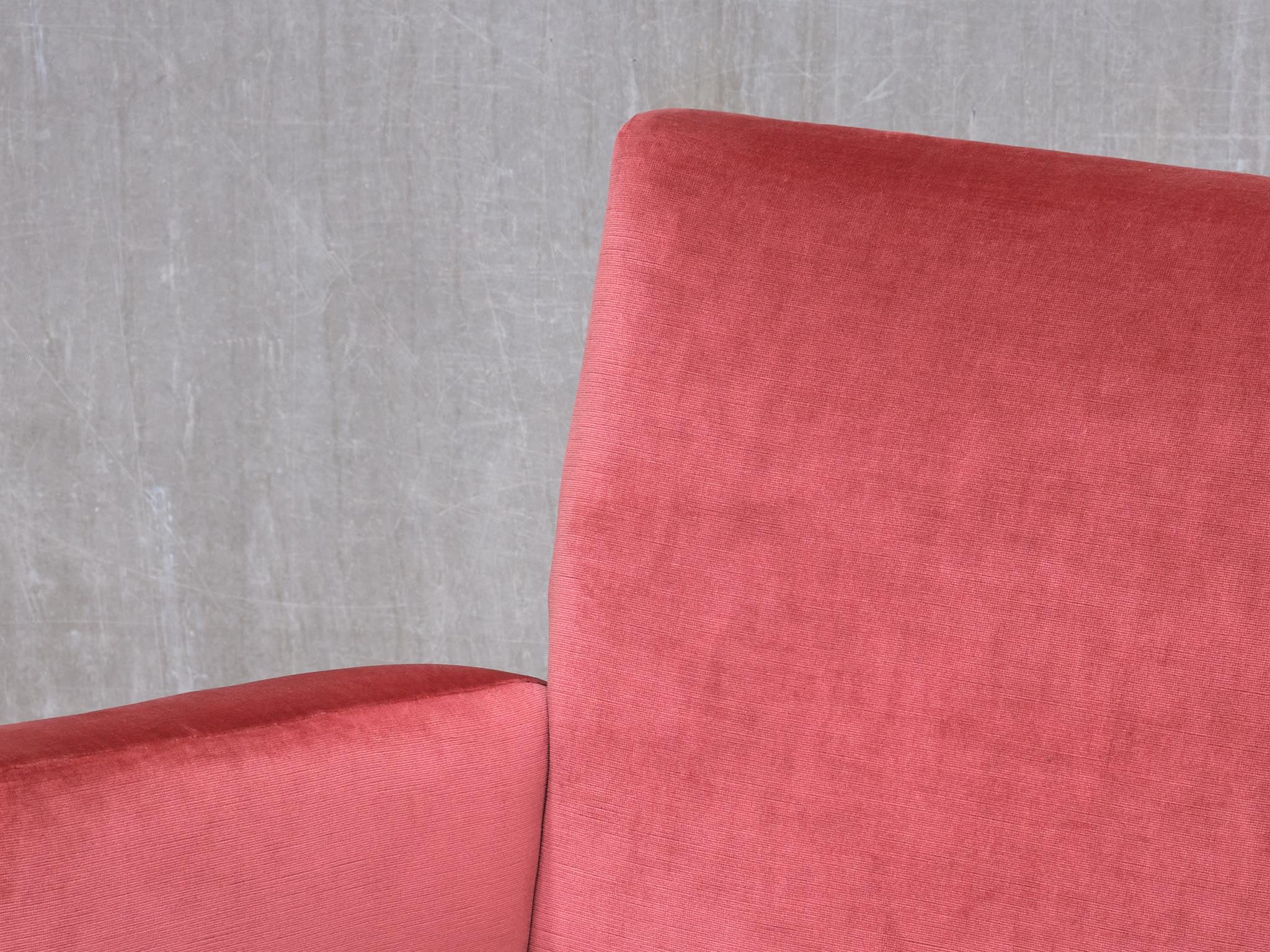 Pareja de sillones Gio Ponti de terciopelo rojo coral y haya, Asko, Finlandia, 1957 en venta 9