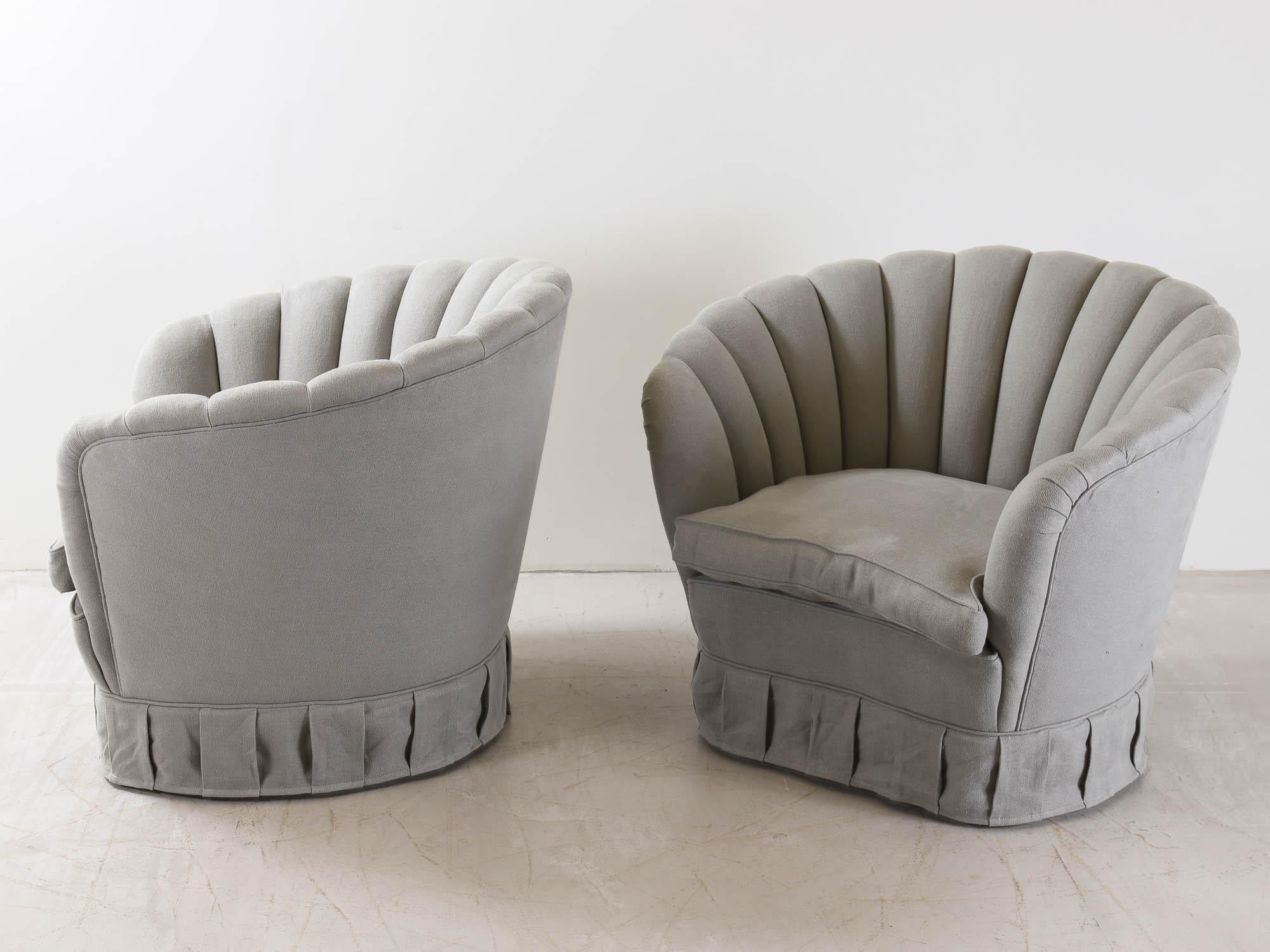 Pair of Gio Ponti Chairs In Good Condition For Sale In London, Charterhouse Square