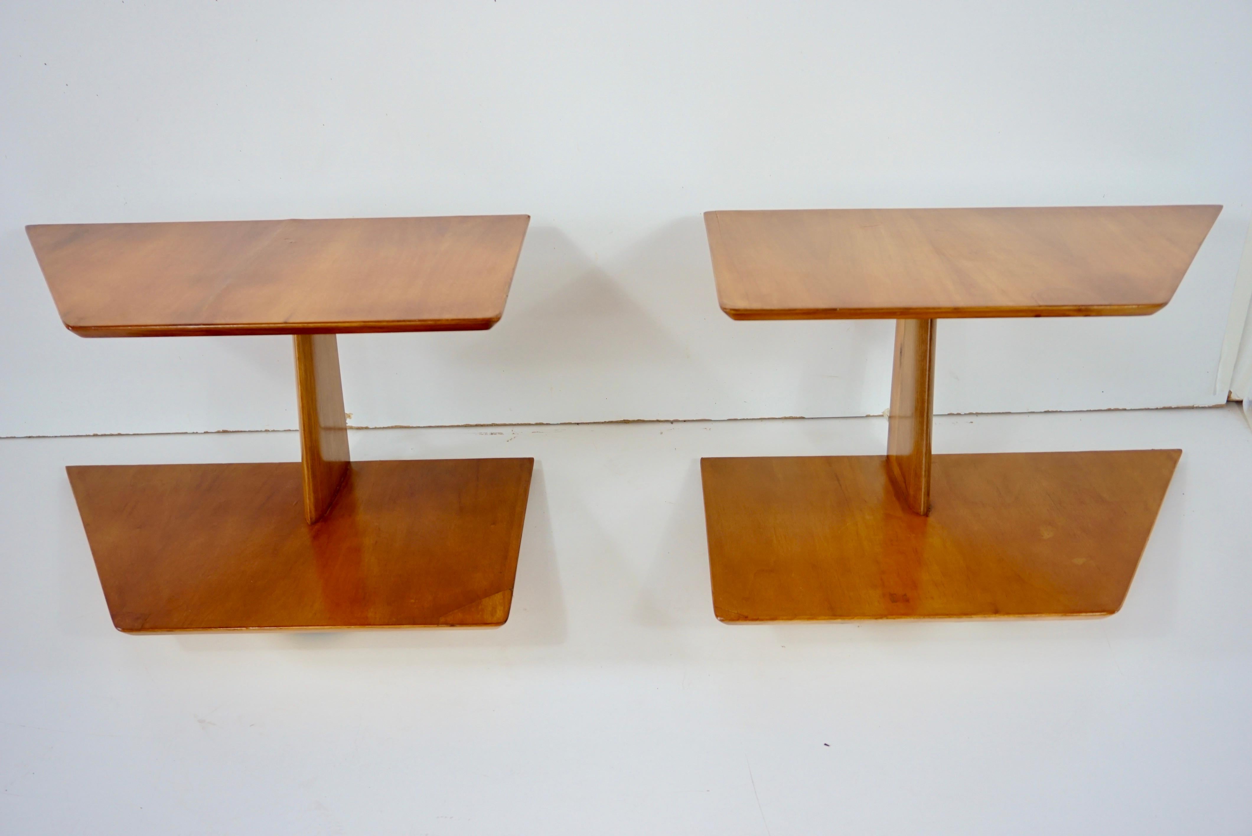 pair of GIO PONTI elm hanging nightstand tables, side tables Hotel Royal, 1955 In Good Condition In Rome, IT