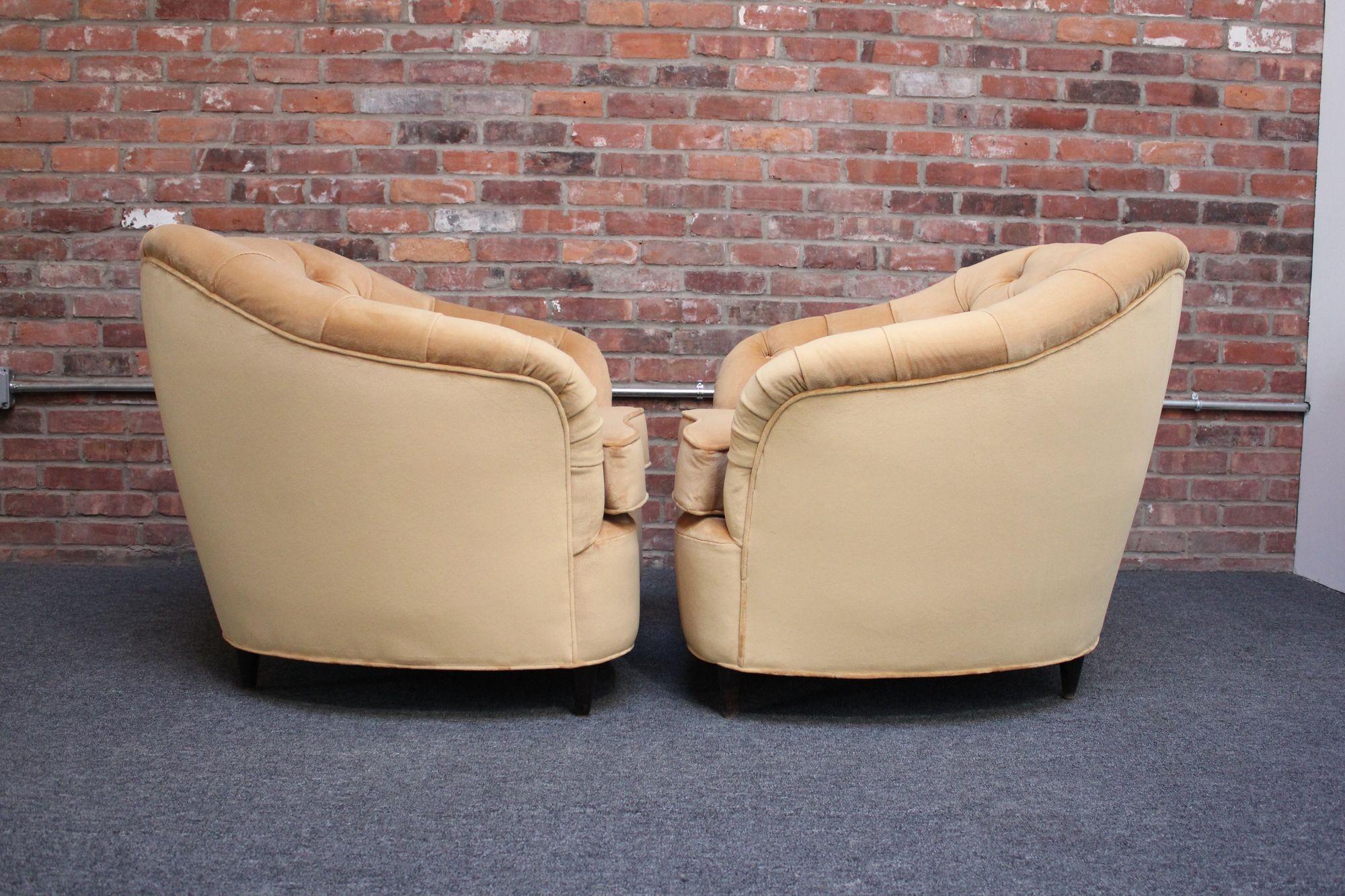 Pair of Gio Ponti for Casa E Giardino Velvet and Ebonized Walnut Club Chairs In Good Condition In Brooklyn, NY