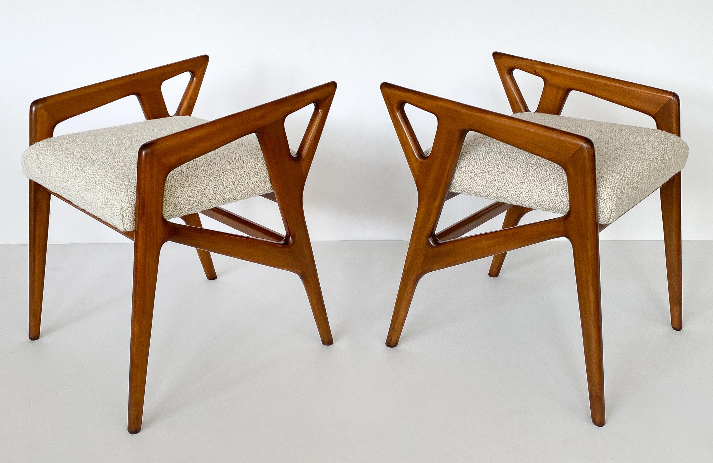 Pair of Gio Ponti Italian Walnut Stools In Excellent Condition In Chicago, IL