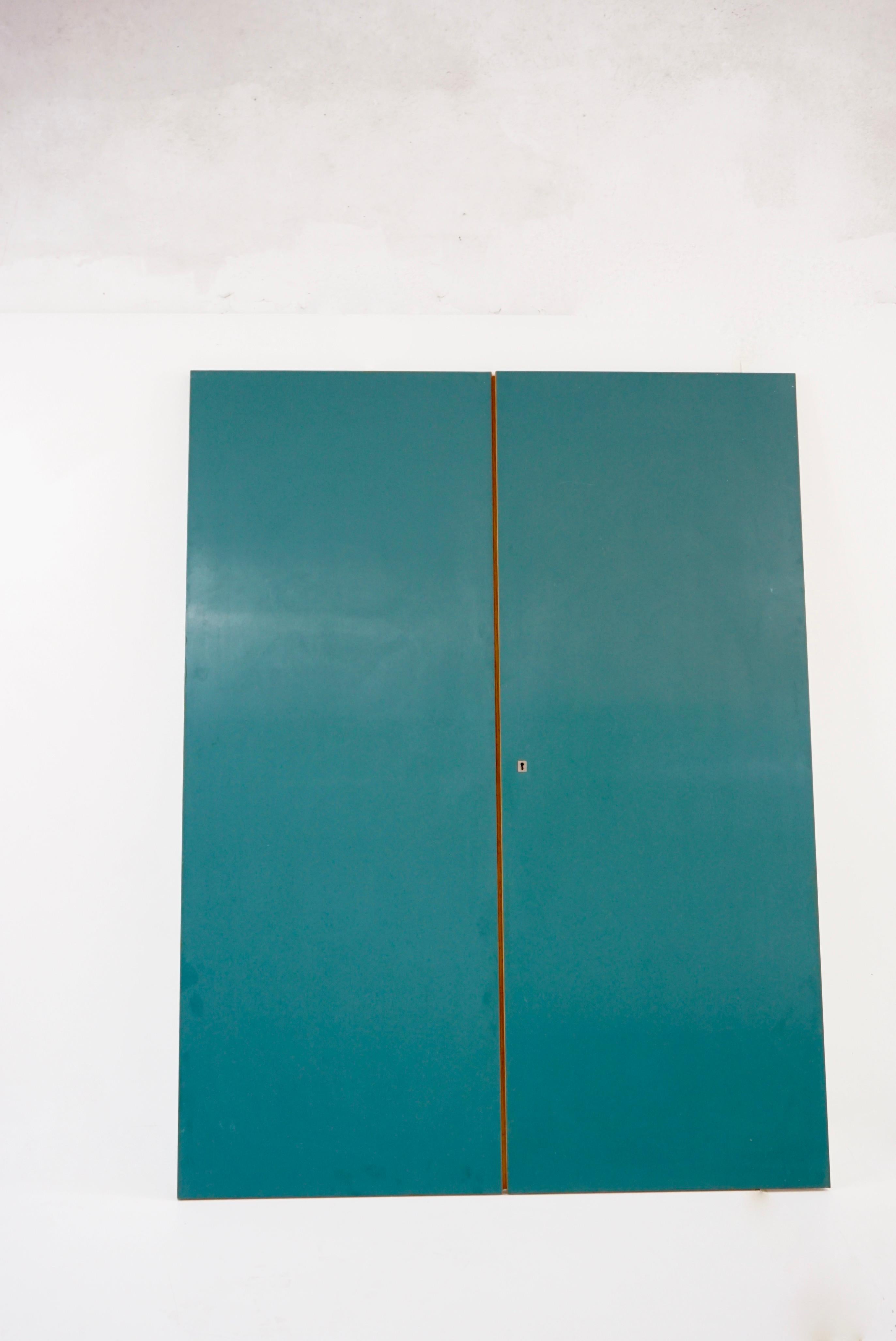 Mid-Century Modern pair of GIO PONTI laminate wall cupboard doors with mirrors Hotel PdP Rome, 1964 For Sale