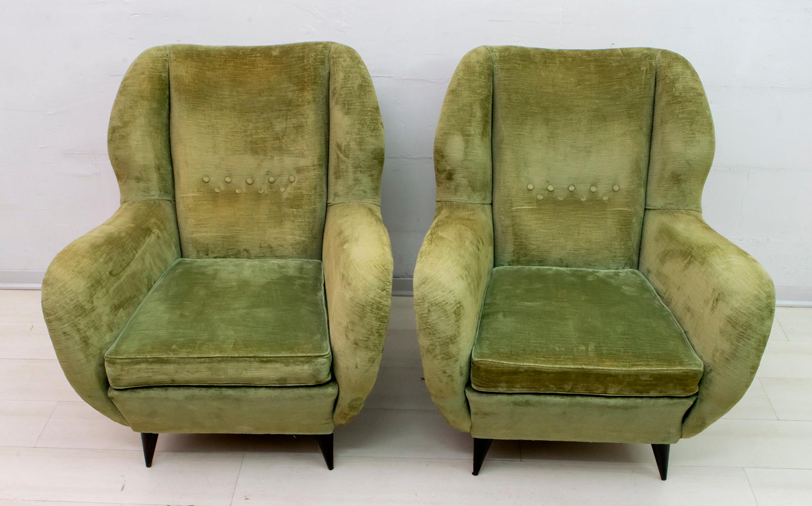 Mid-20th Century Pair of Gio Ponti Mid-Century Modern Italian Linen Velvet Armchairs for ISA