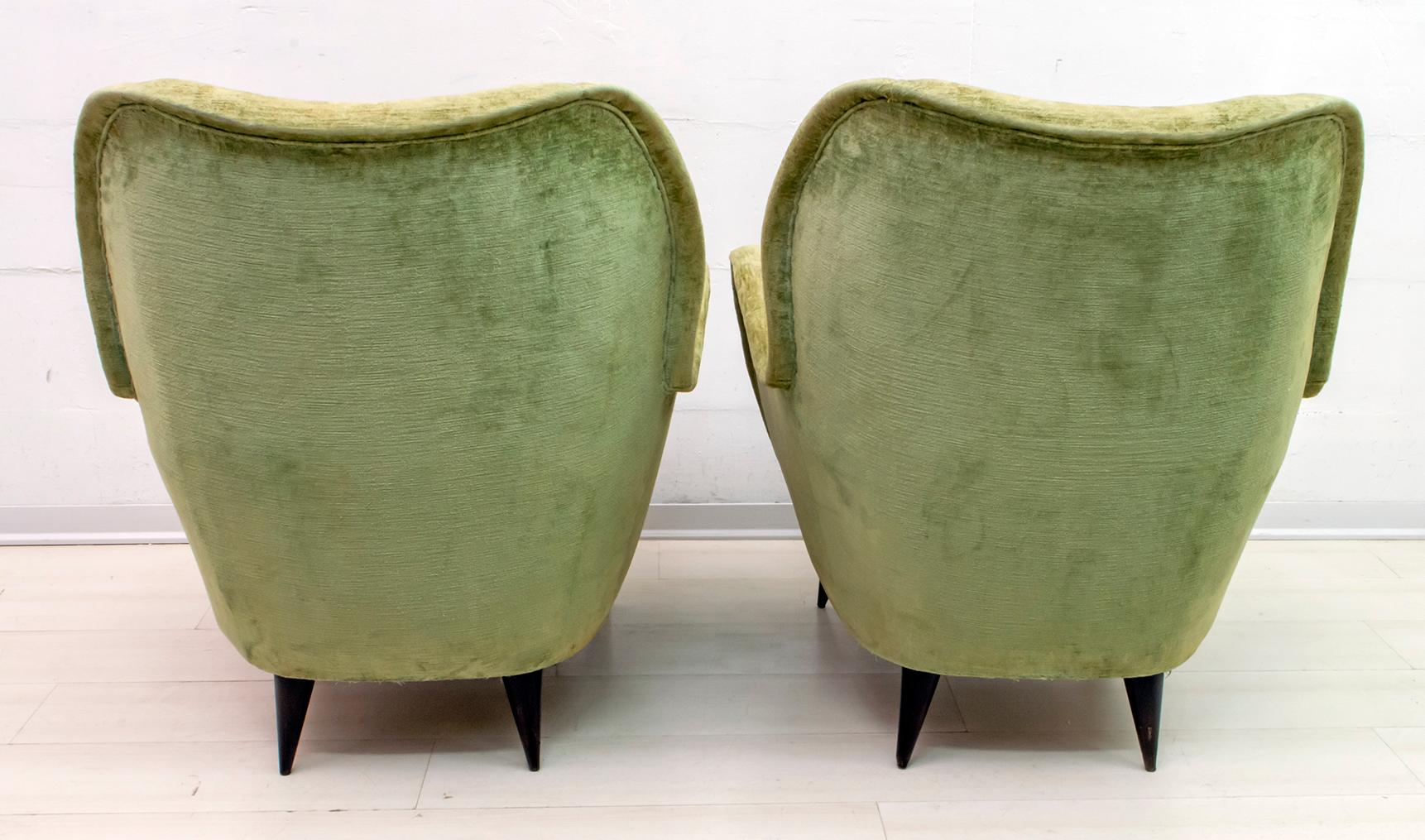 Pair of Gio Ponti Mid-Century Modern Italian Linen Velvet Armchairs for ISA 4