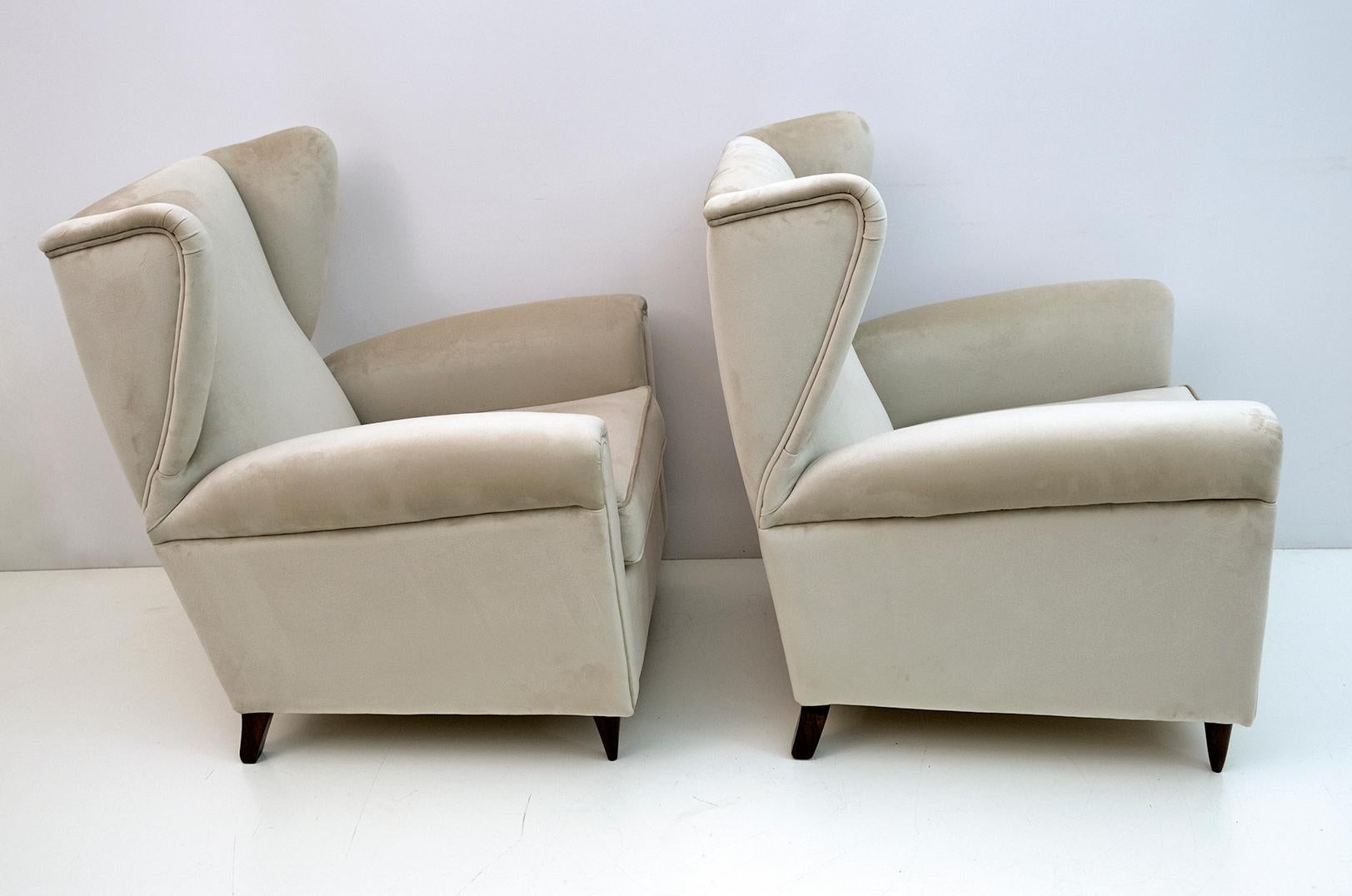 Paire de fauteuils italiens en velours de Gio Ponti, style mi-siècle moderne, années 1950 en vente 4