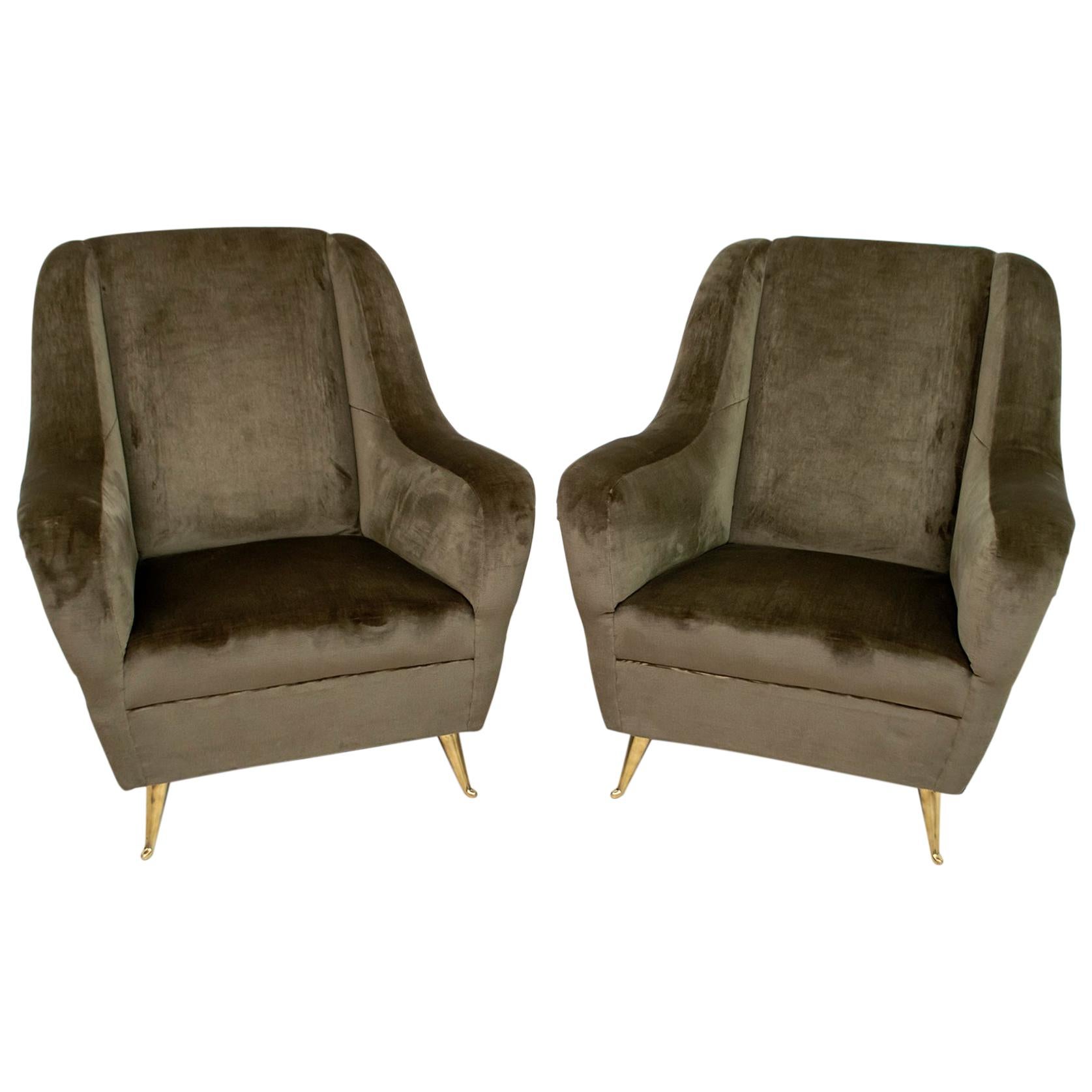 Pair of Gio Ponti Mid-Century Modern Italian Velvet Armchairs for ISA, 1950s