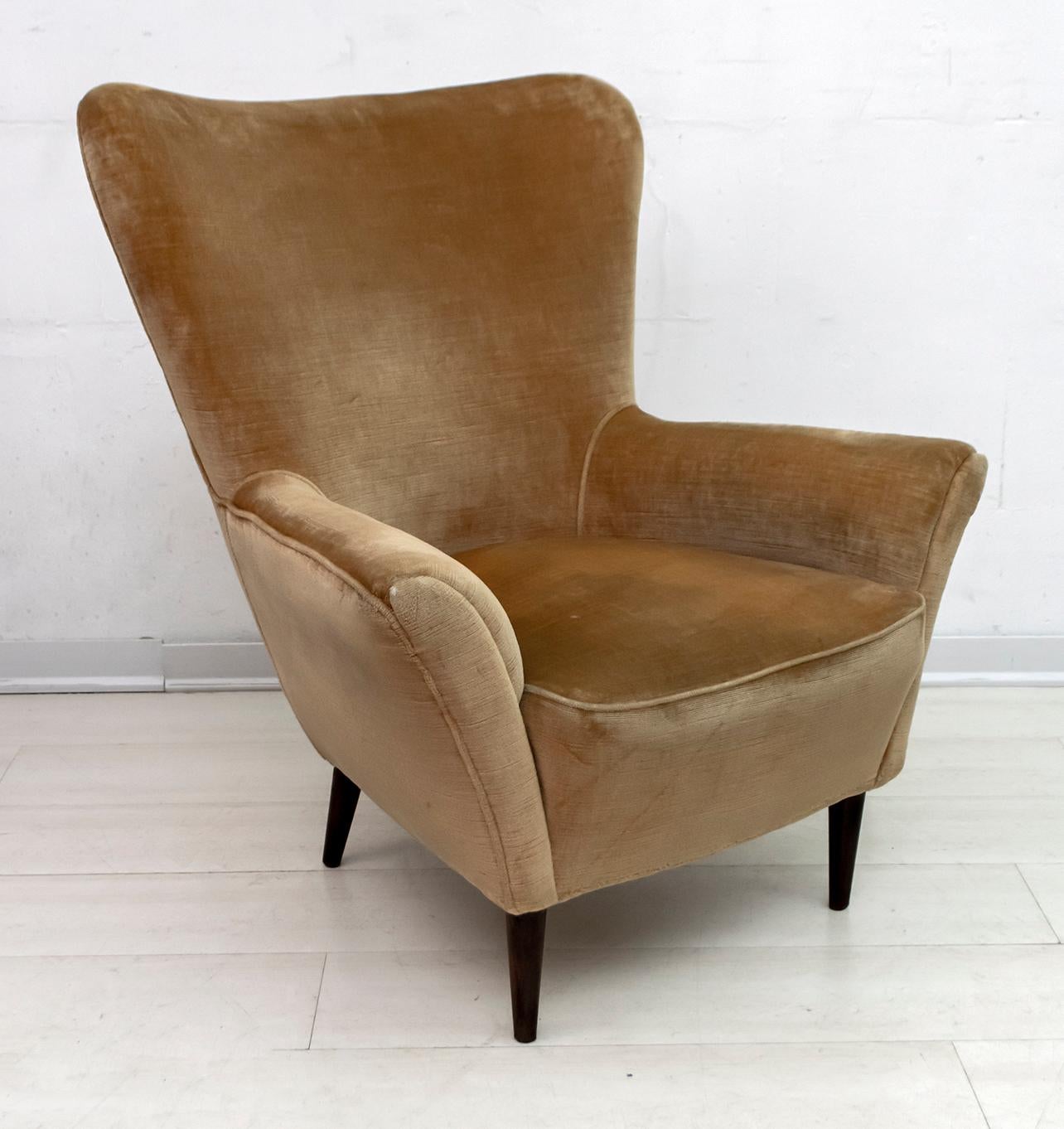 Pair of Gio Ponti Mid-Century Modern Italian Velvet Small Armchairs for ISA 5