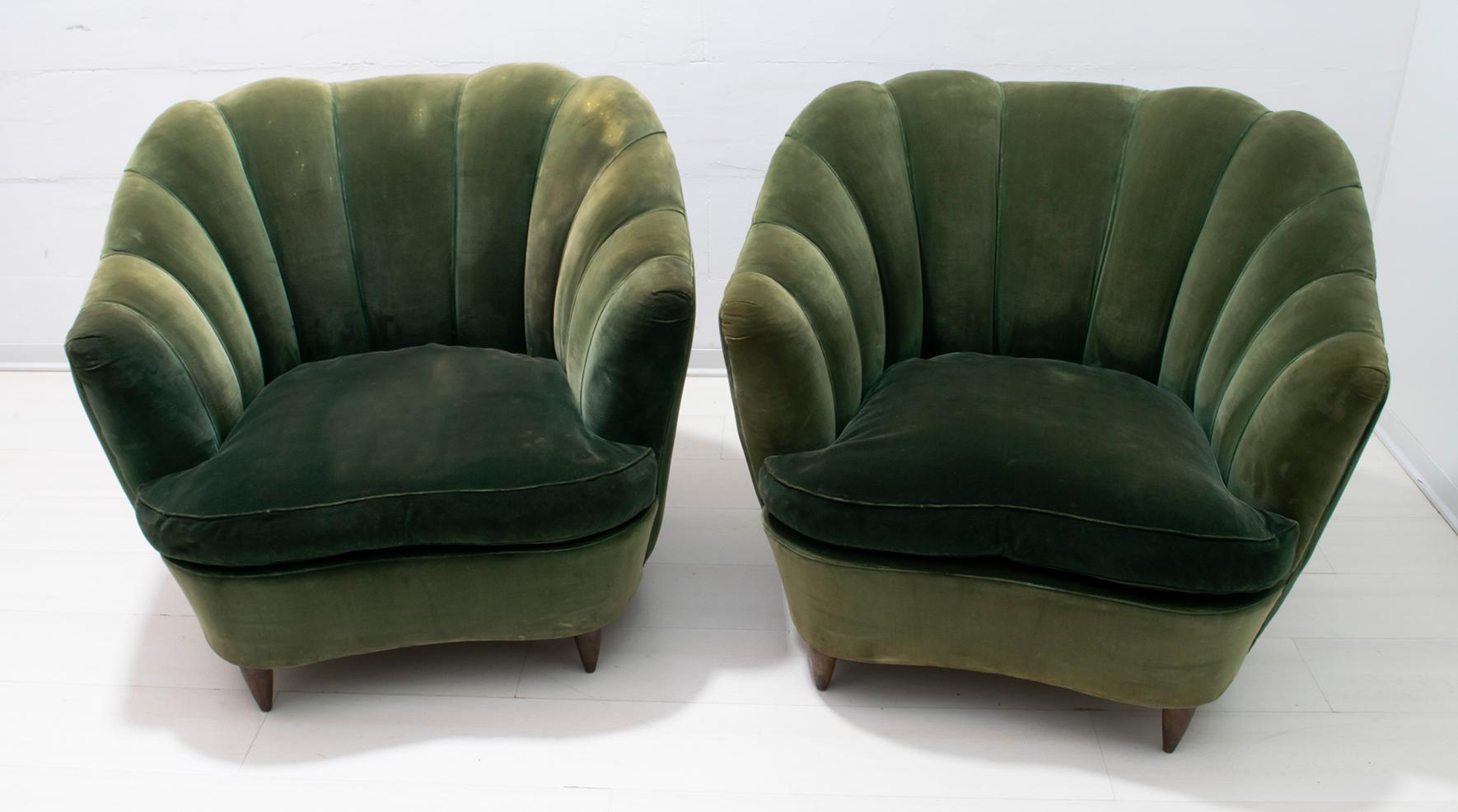 Rare pair of armchairs by Gio Ponti for 