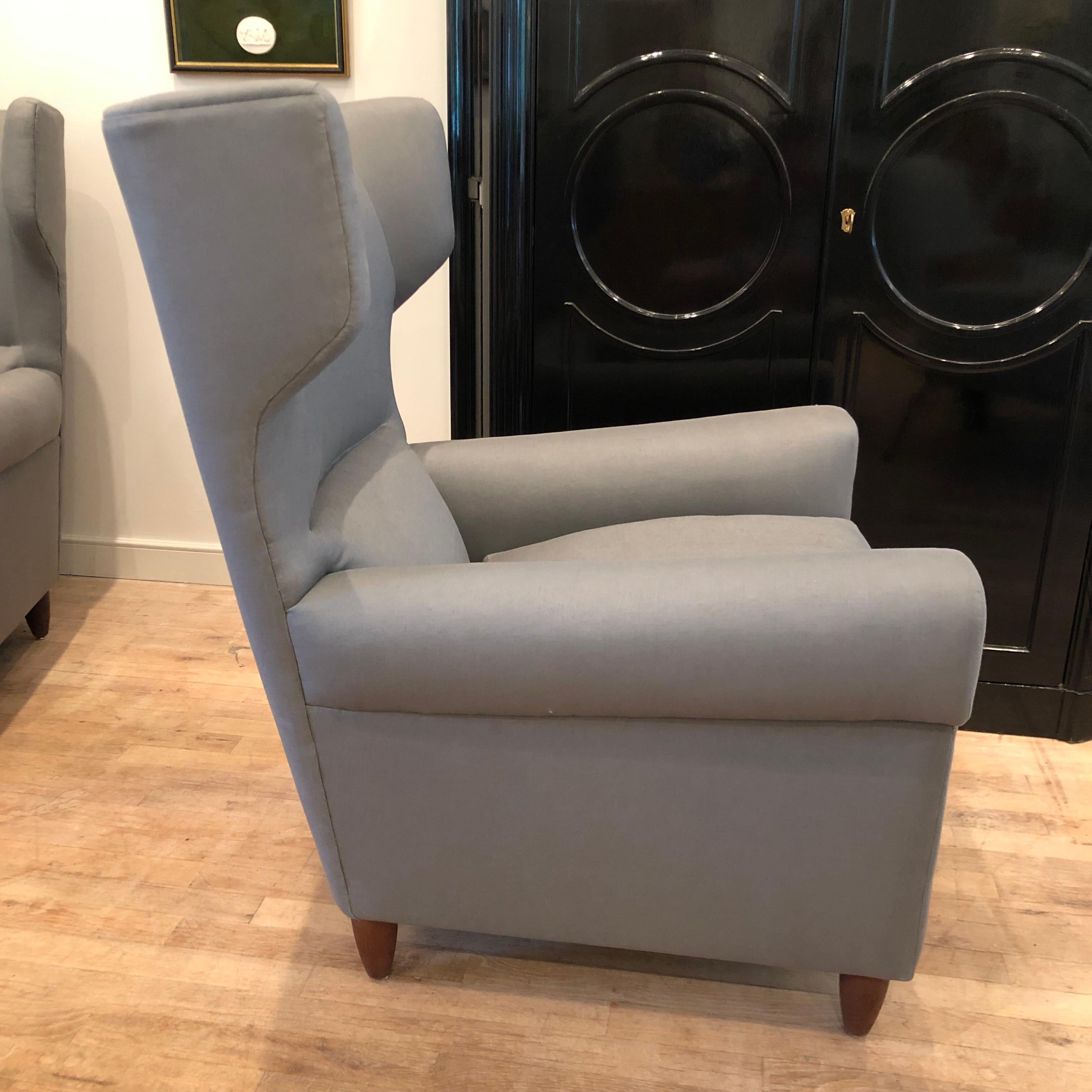 20th Century Pair of Gio Ponti Style Armchairs For Sale