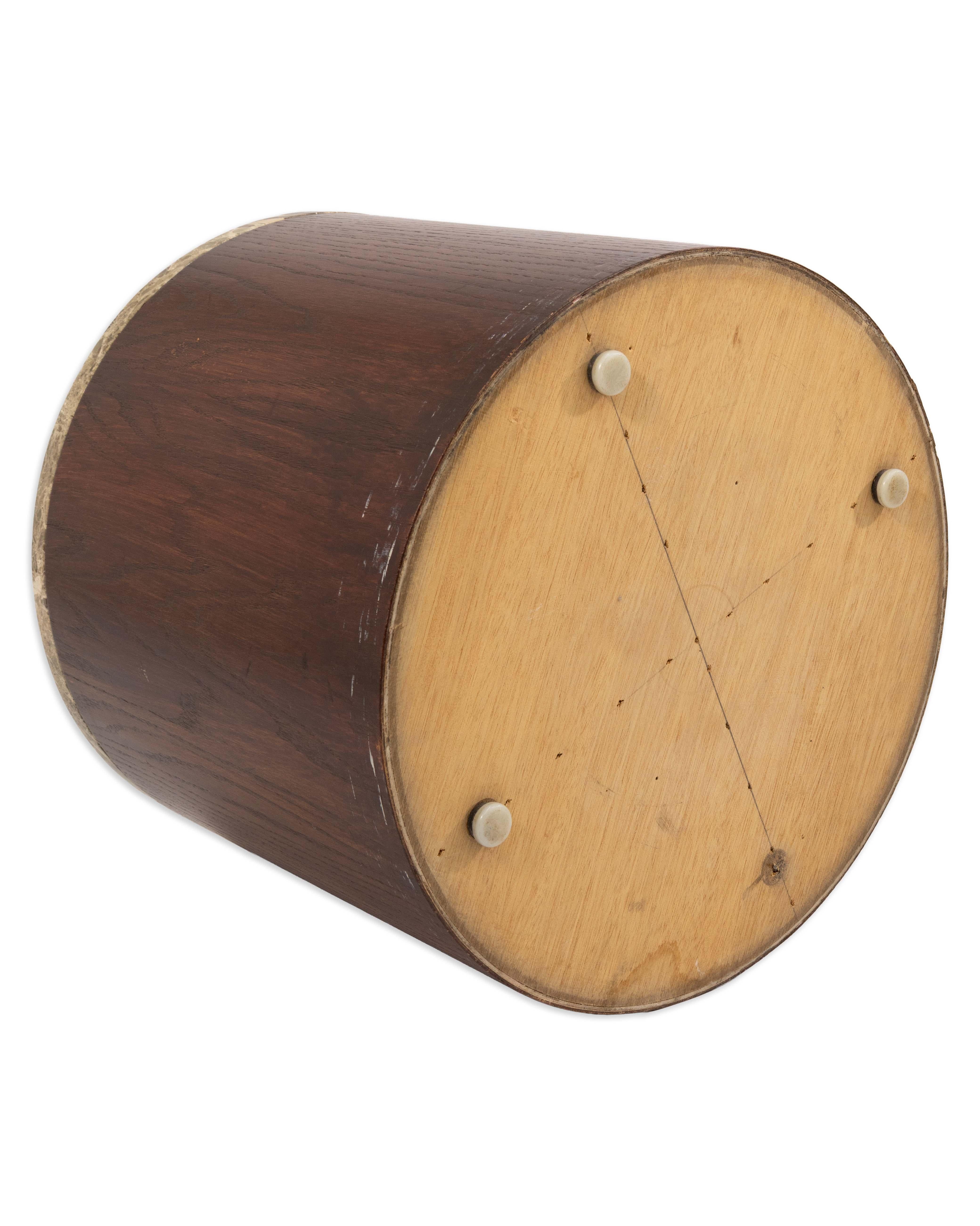 XX secolo Coppia di tavolini a forma di botte in granito e Wood in stile Gio Ponti in vendita