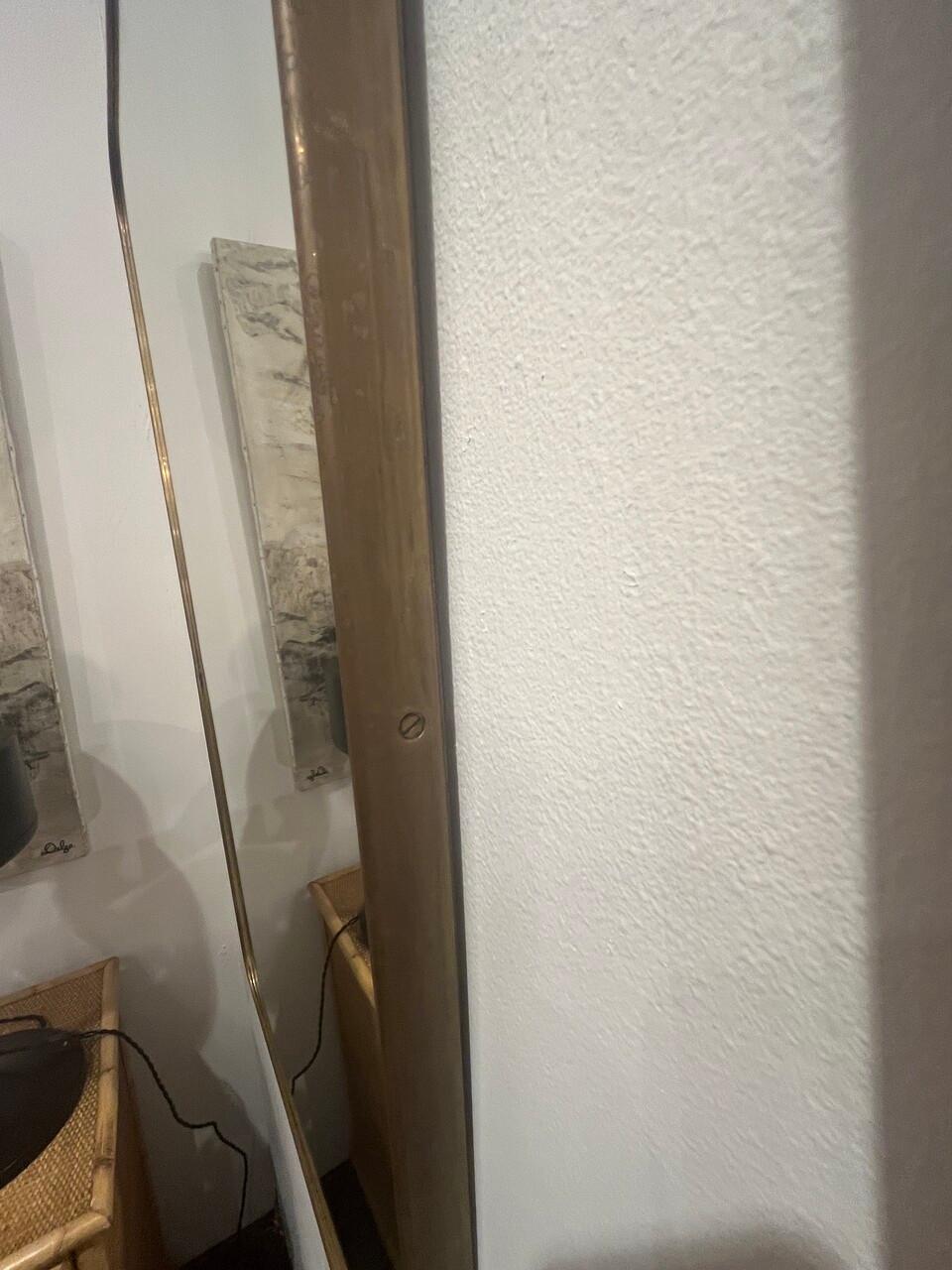 20th Century Pair of Gio Ponti Style Italian Brass Mirrors For Sale