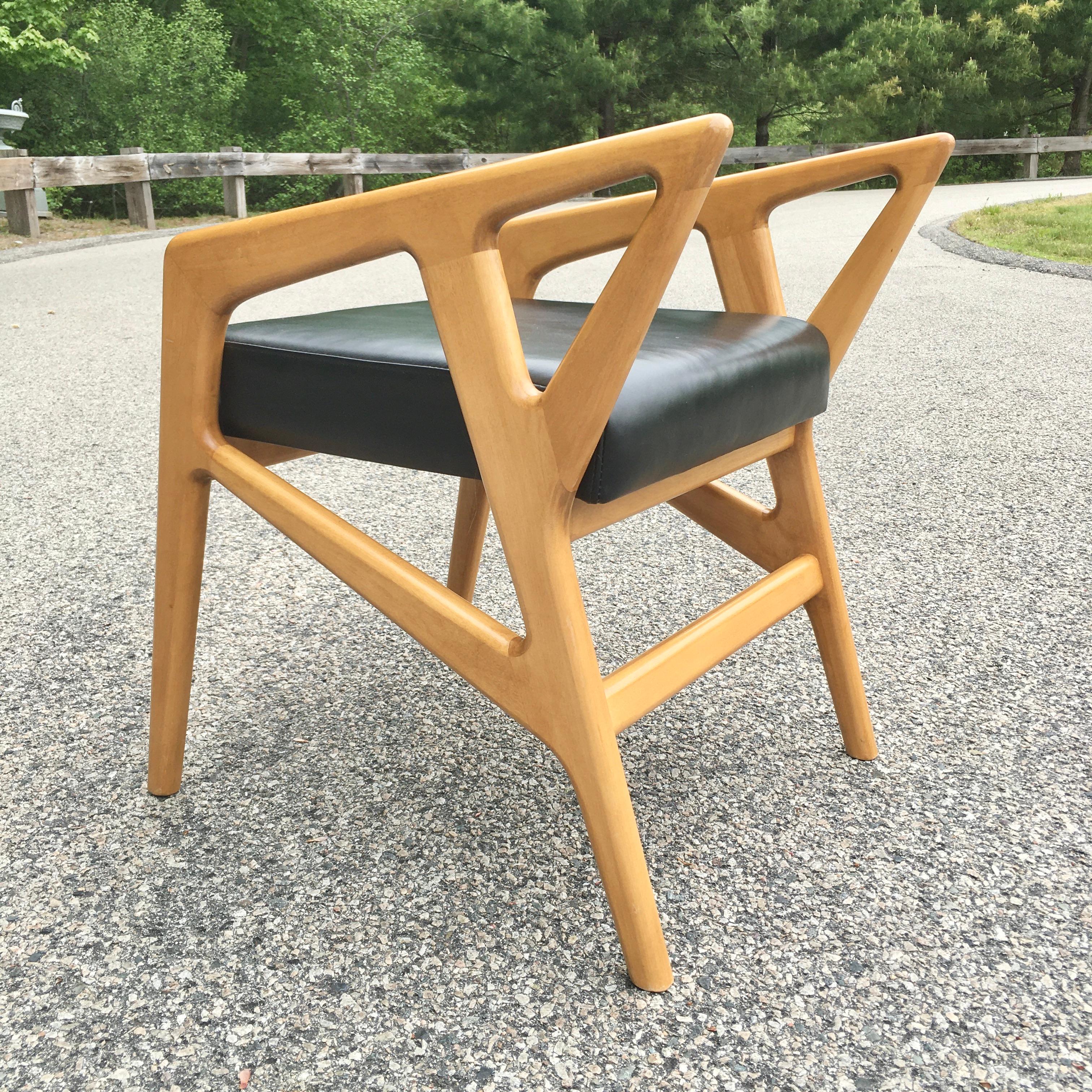 Mid-20th Century Pair of Gio Ponti Style Stools