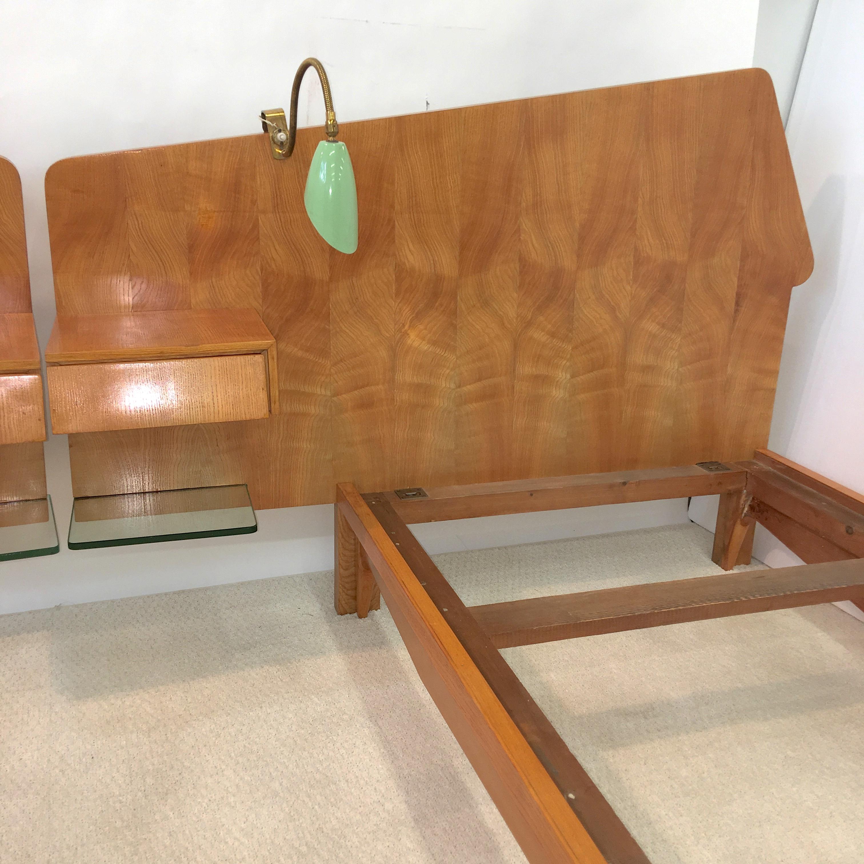 Mid-20th Century Pair of Gio Ponti Style Twin Beds