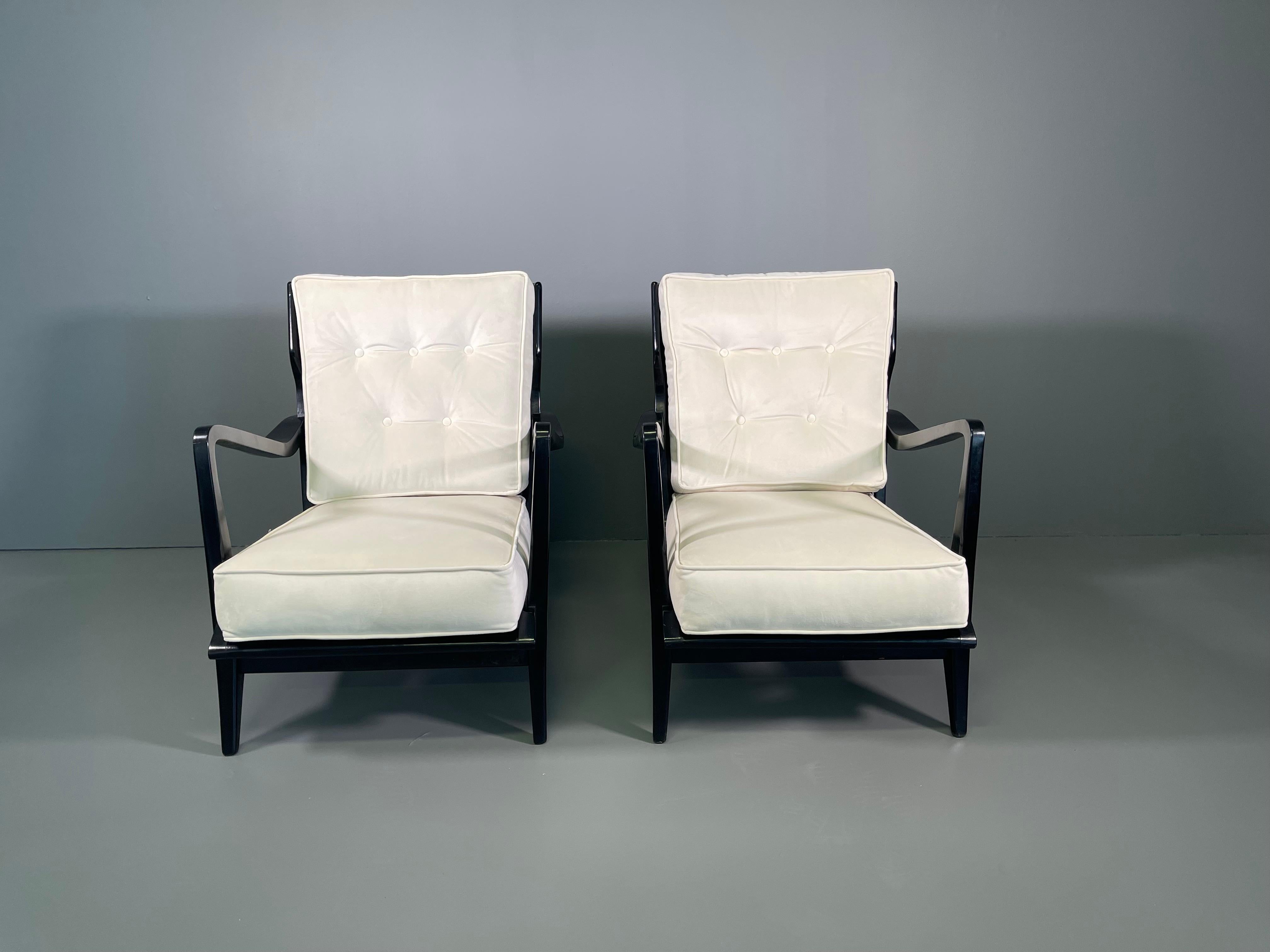 Pair of Gio Ponti Walnut Ebonized Chairs Model No 516 for Cassina, 1950s 1
