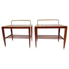 Paire de tables d'appoint en noyer de Gio Ponti:: porte-bagages pour l'Hôtel Royal Naples:: 1953