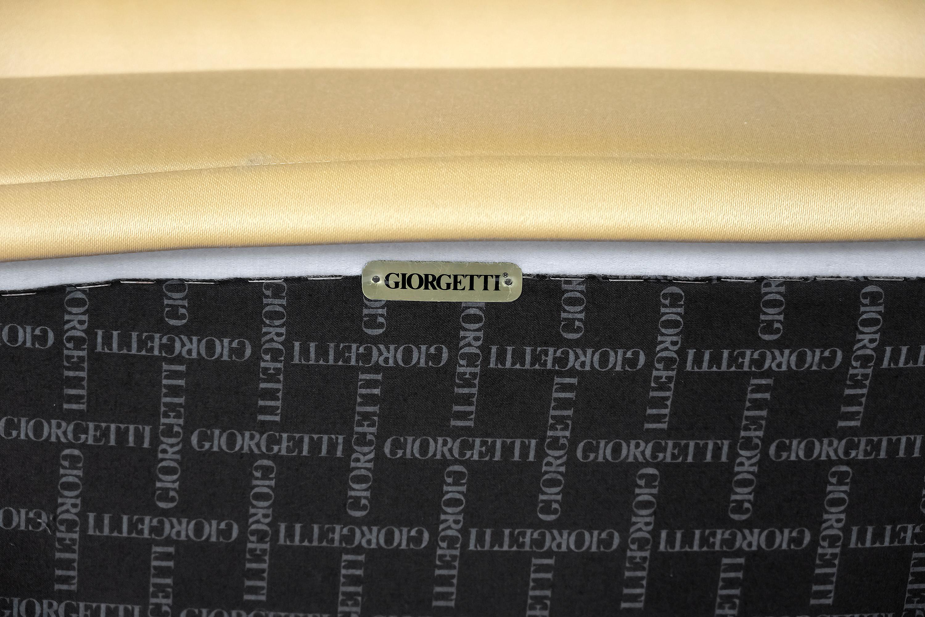 Paire de fauteuils Peggy de Giorgetti Progetti par Umberto Asnago en vente 2