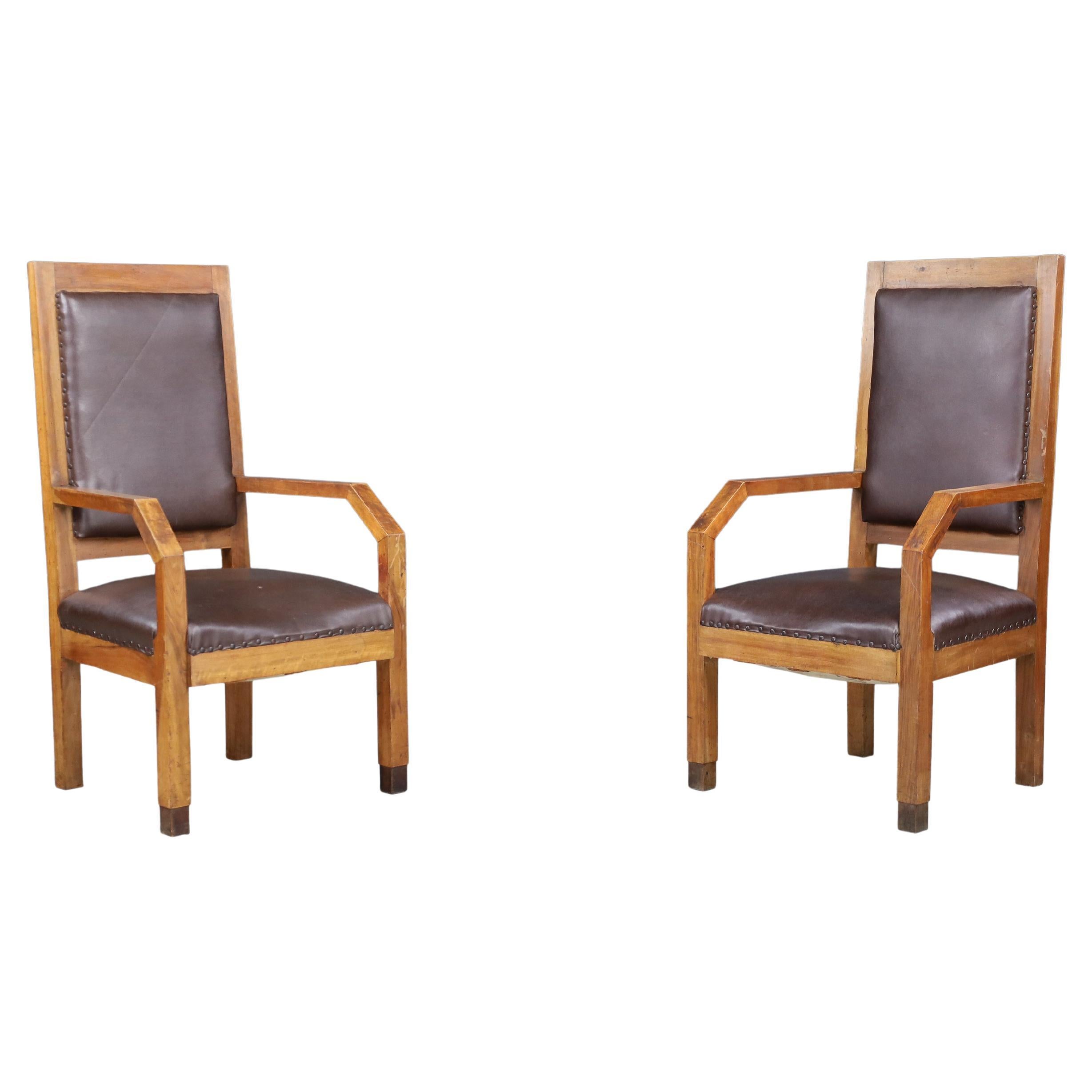 Pair of Giovanni Michelucci Patinated Oak and Leather Armchairs, Italy, 1930s