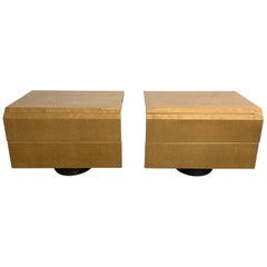 Pair of Giovanni Offredi Postmodern Nightstands or Bedside Tables for Saporiti