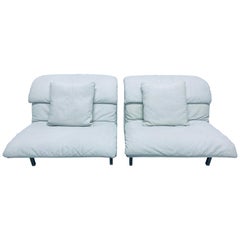Pair of Giovanni Offredi White Leather Onda Wave Lounge Chairs for Saporiti