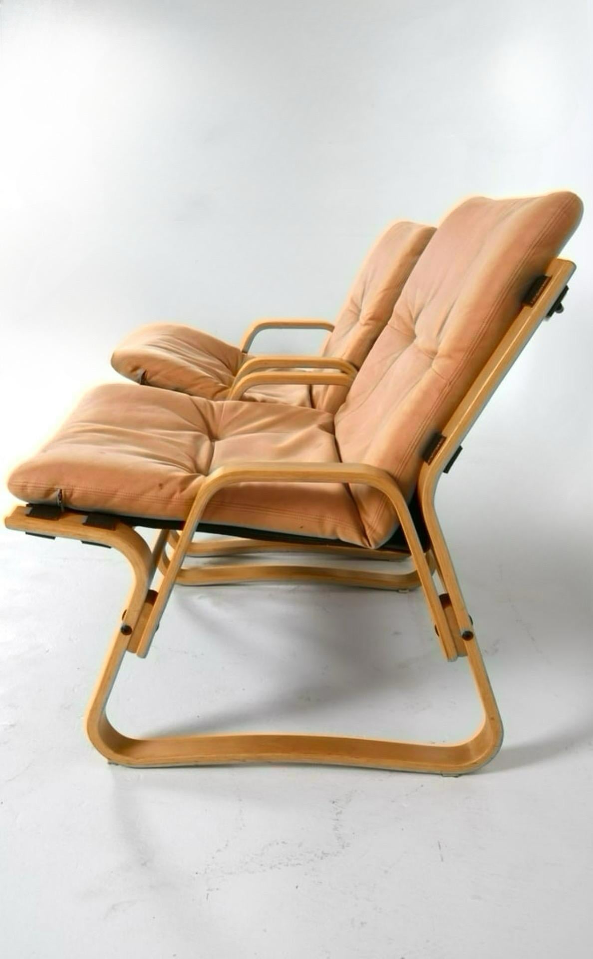 Daim Paire de  Giske Carlsen For Kleppe, Suède/NuBuck  Fauteuils de salon en vente